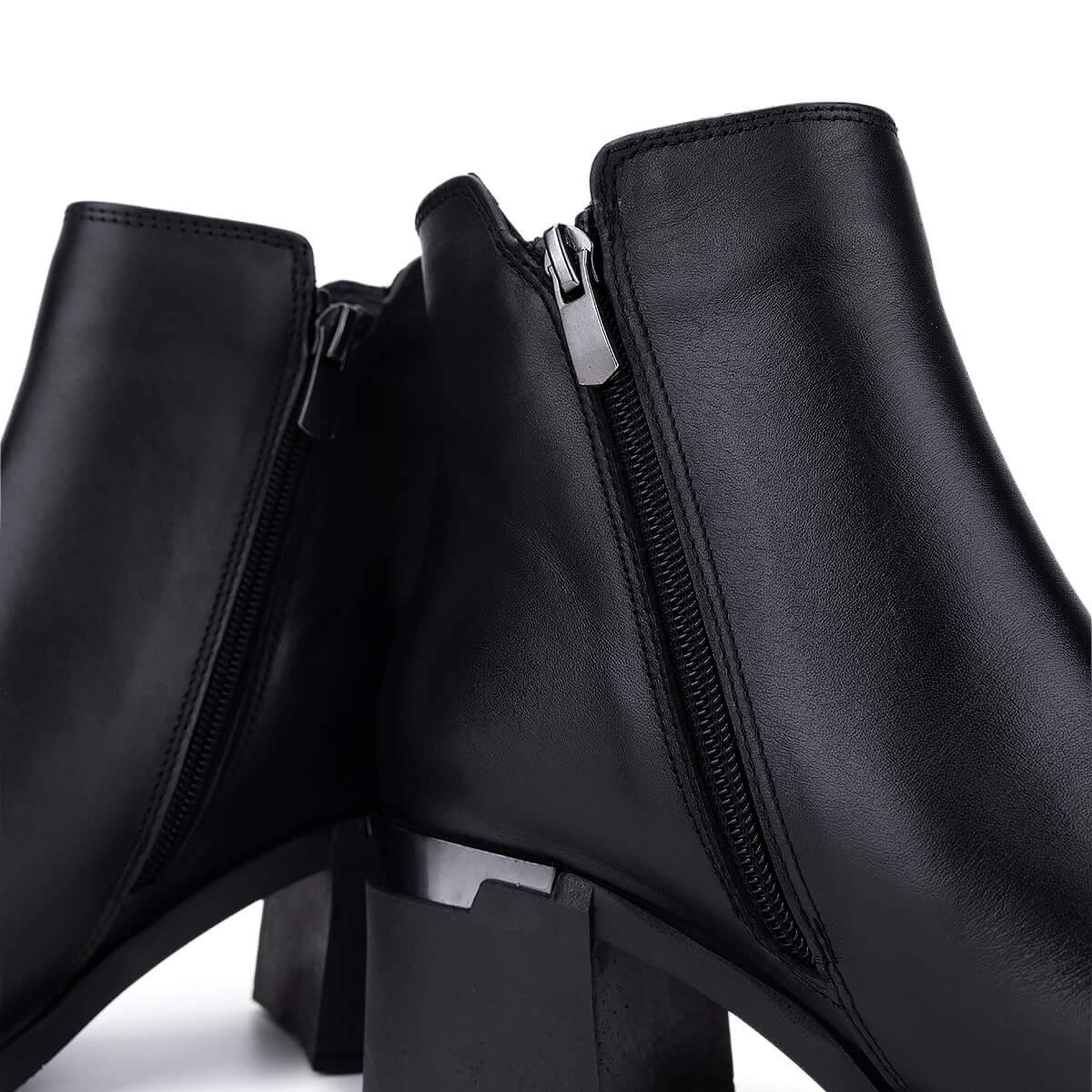 Tamer Tanca Kadın Hakiki Deri Siyah Deri Topuklu Bot