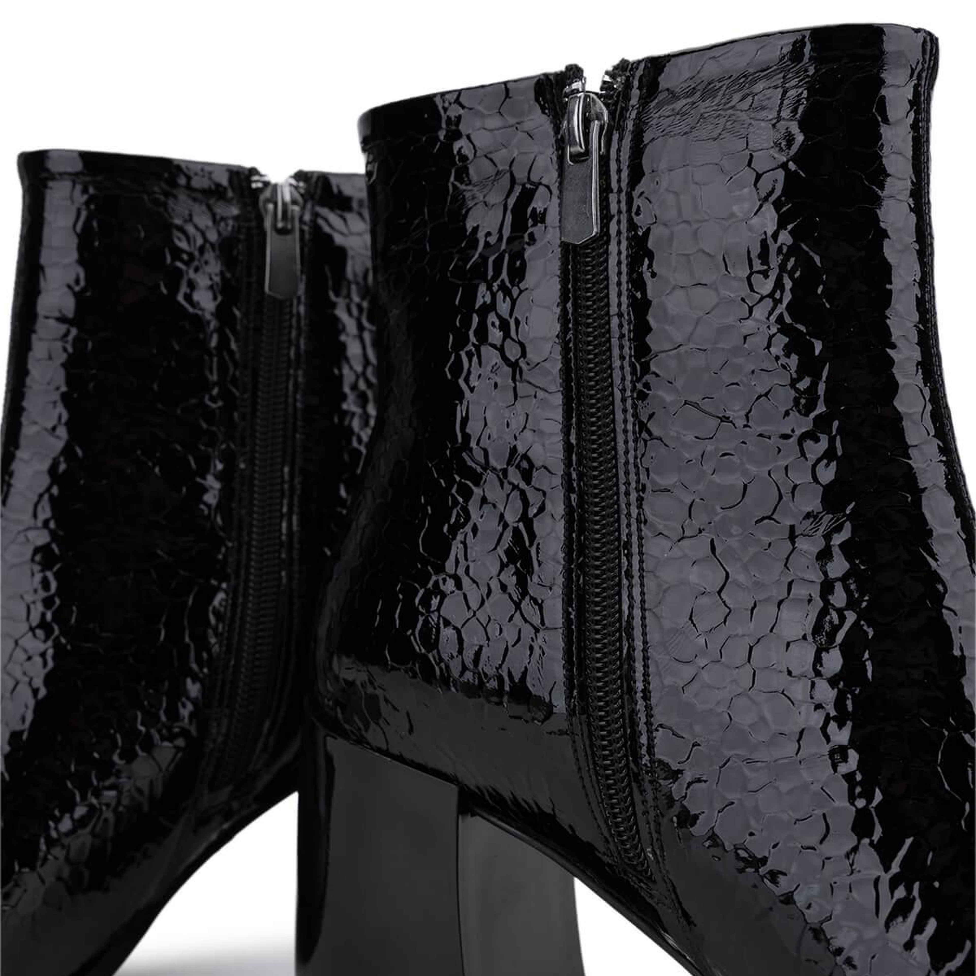 Tamer Tanca Kadın Suni Deri Siyah Rugan Topuklu Bot