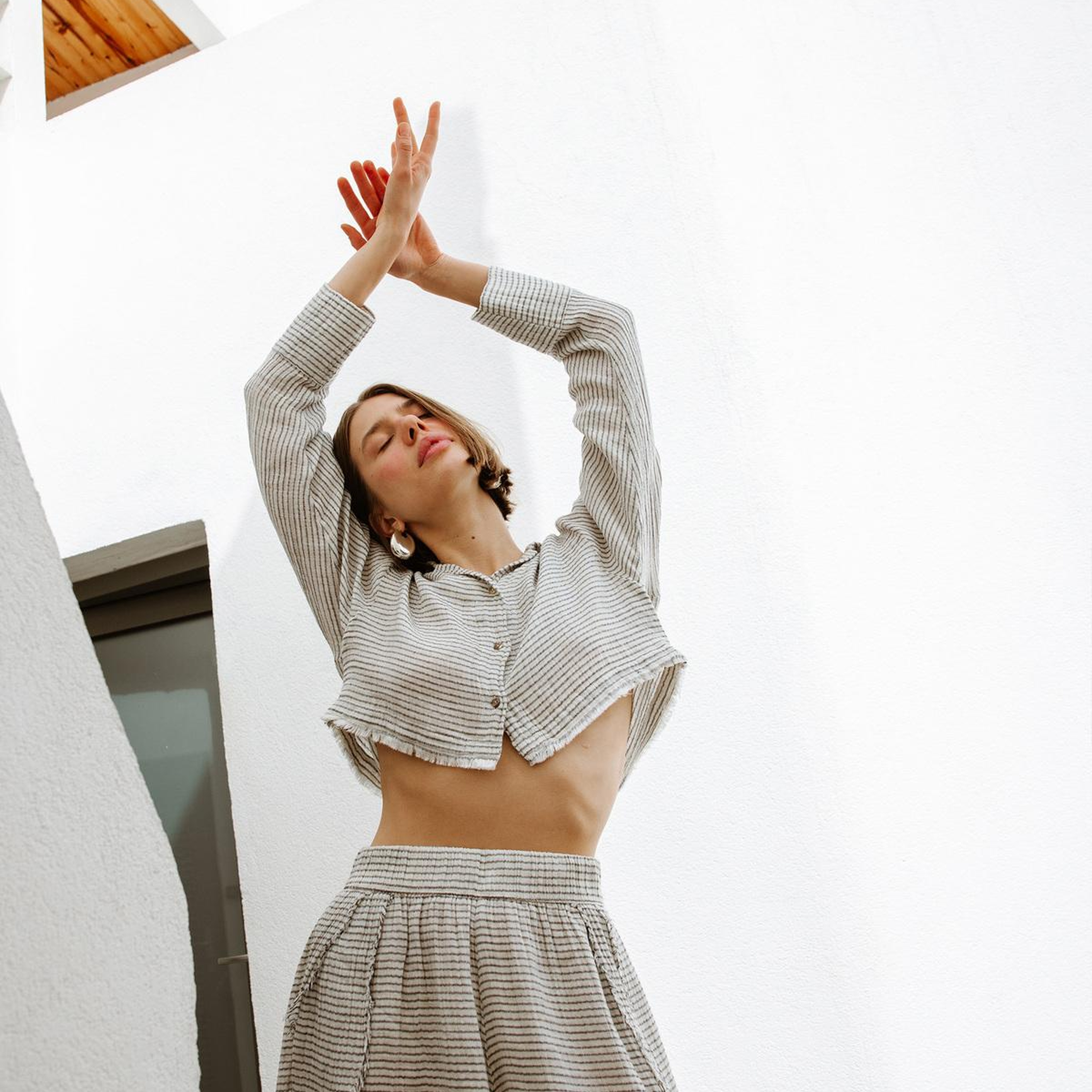 İKİKIZ Siyah Çizgili Mini Şort Kadın Siyah