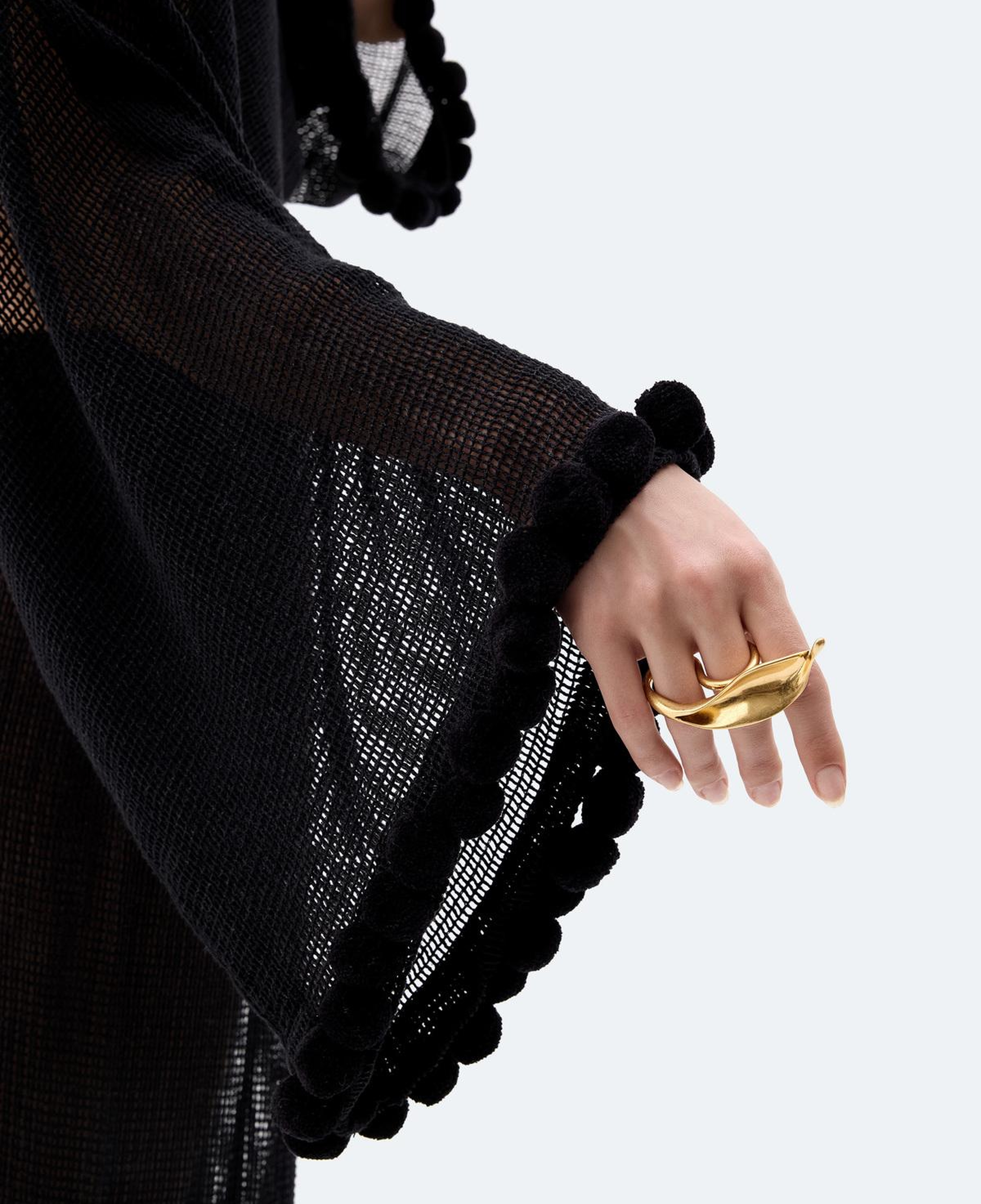 İKİKIZ Siyah Kroşe Ponponsuz Bluz