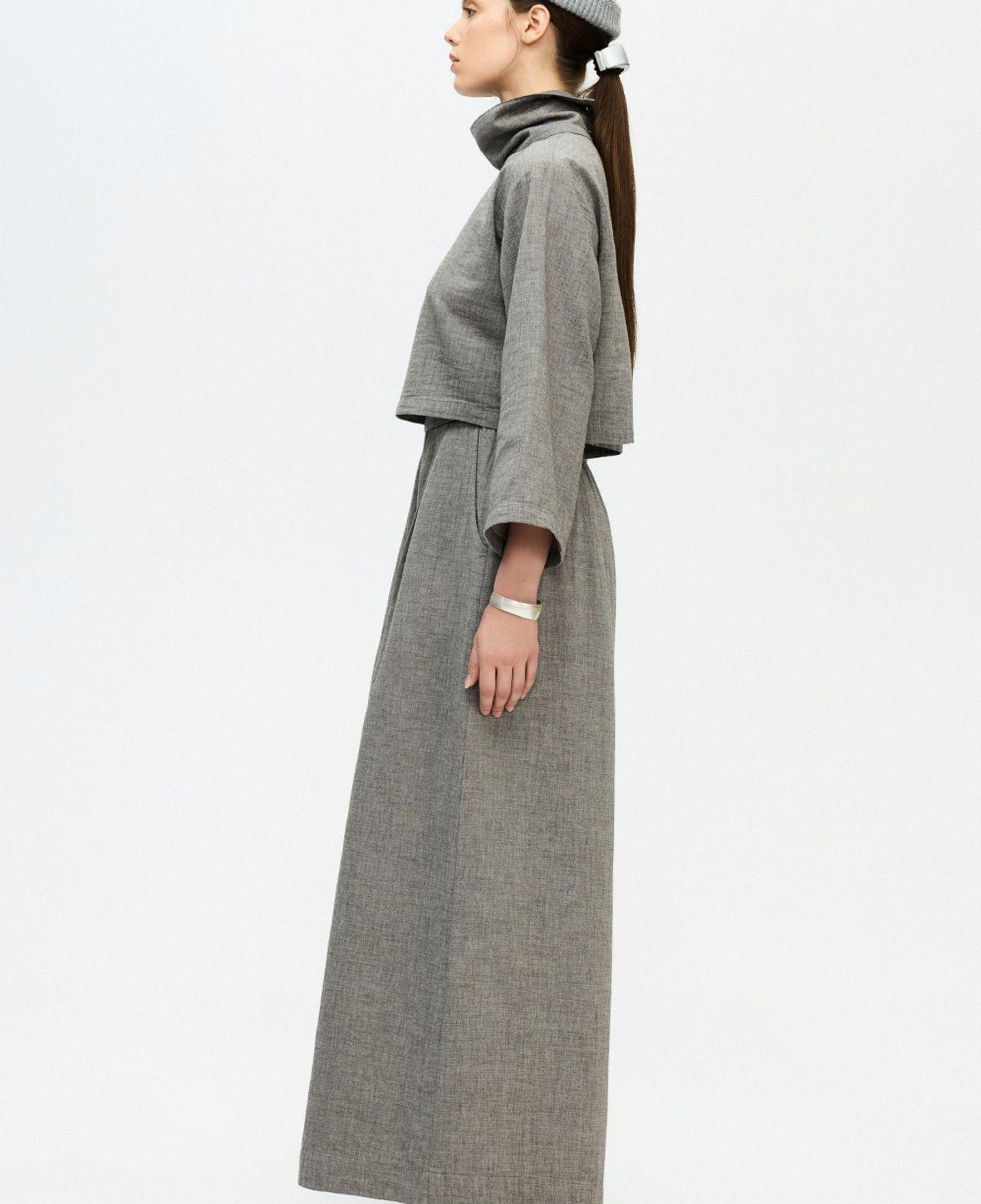 İKİKIZ Gri Boğazlı Crop Bluz