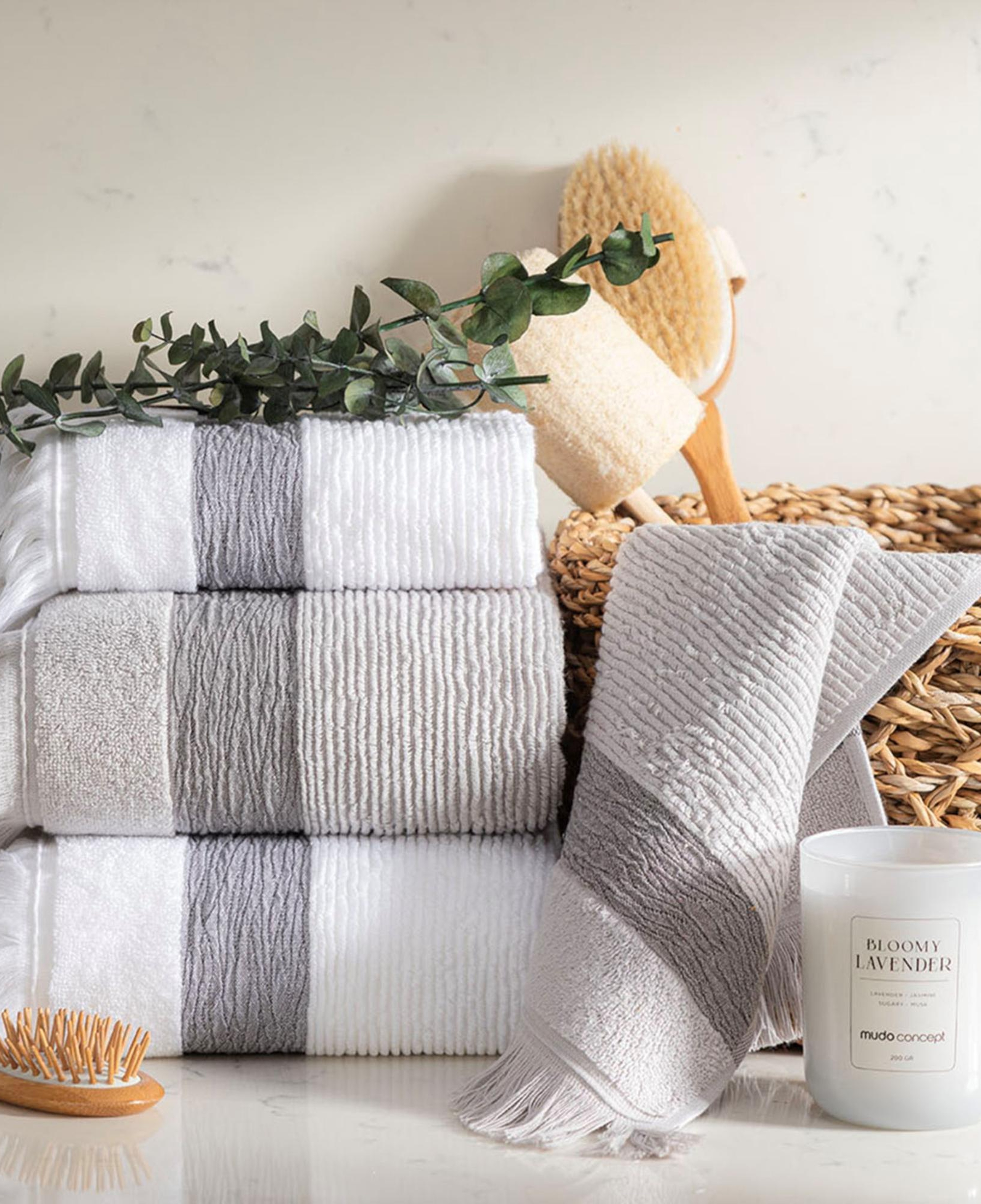 BORLA BEYAZ EL HAVLUSU 30X50CM