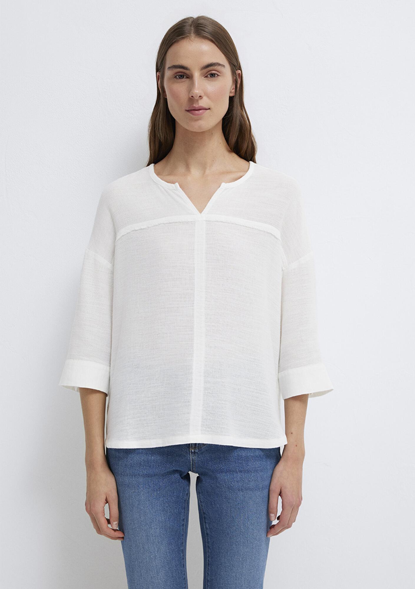 Mavi V Yaka Beyaz Bluz 121357-22937
