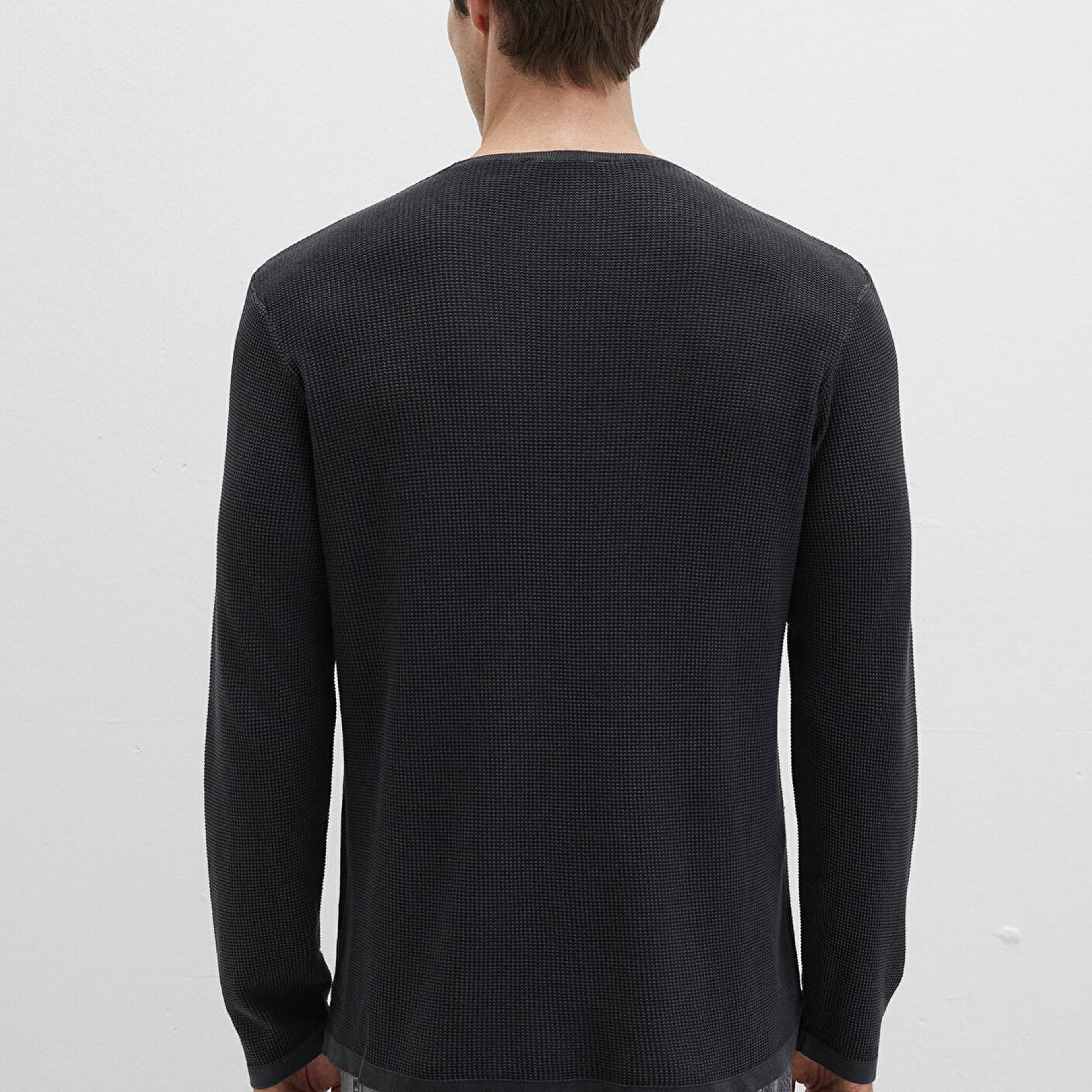 Mavi Bisiklet Yaka Siyah Kazak Slim Fit / Dar Kesim 070702-900