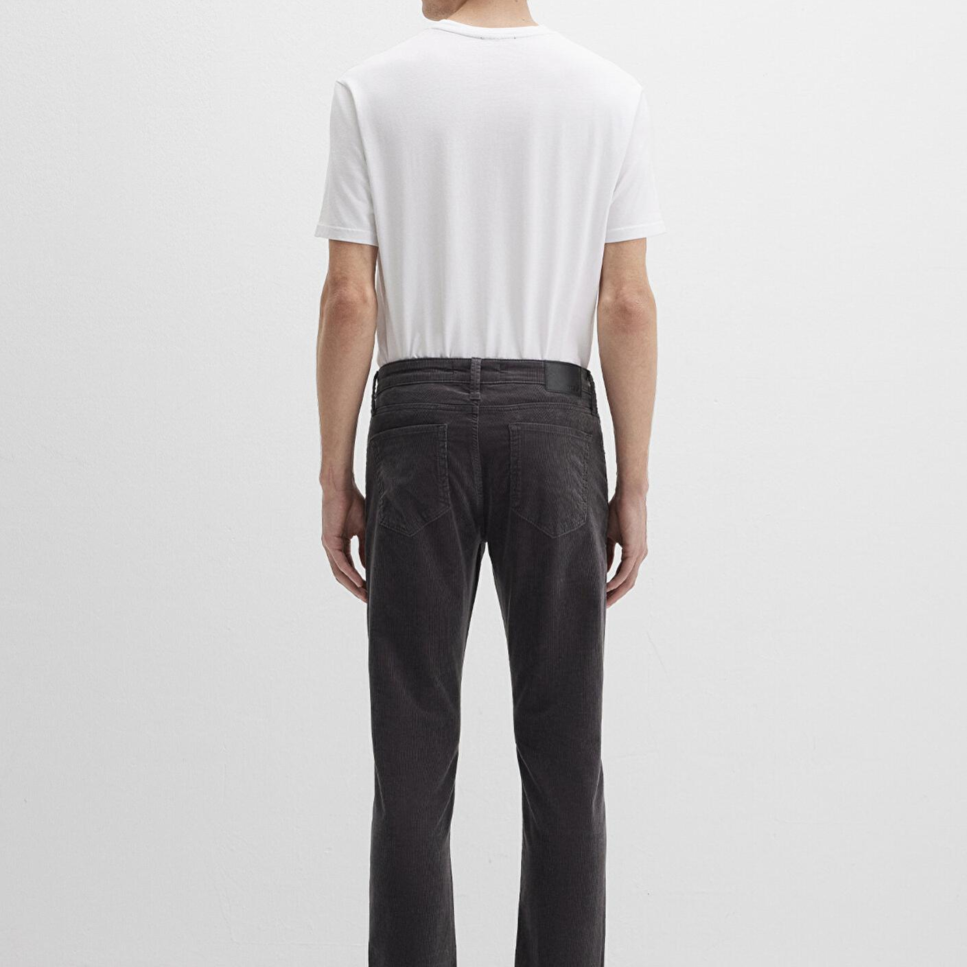 Mavi Marcus Koyu Gri Kadife Pantolon 0035182643