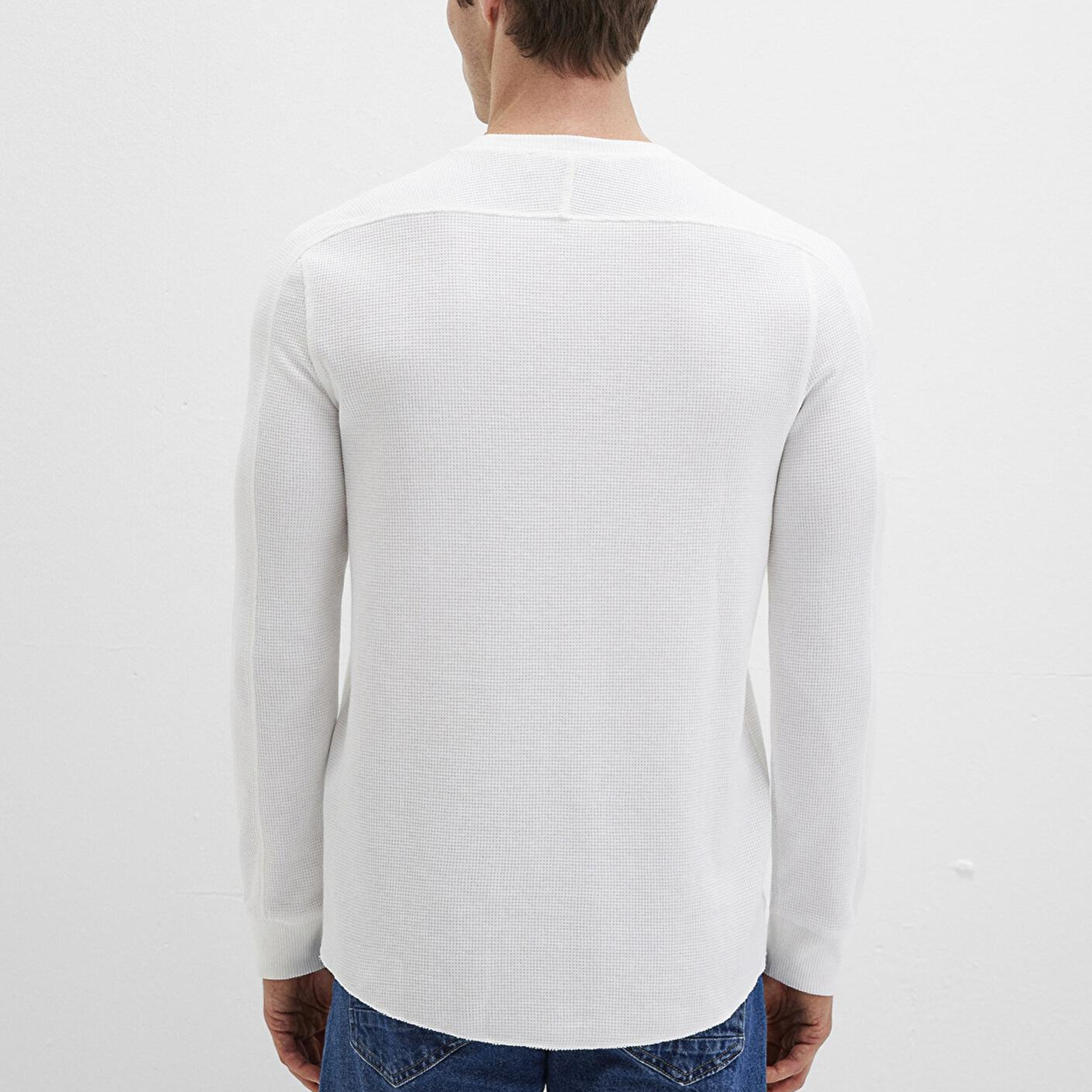 Mavi Uzun Kollu Dokulu Beyaz Basic Tişört Slim Fit / Dar Kesim 0610106-70054