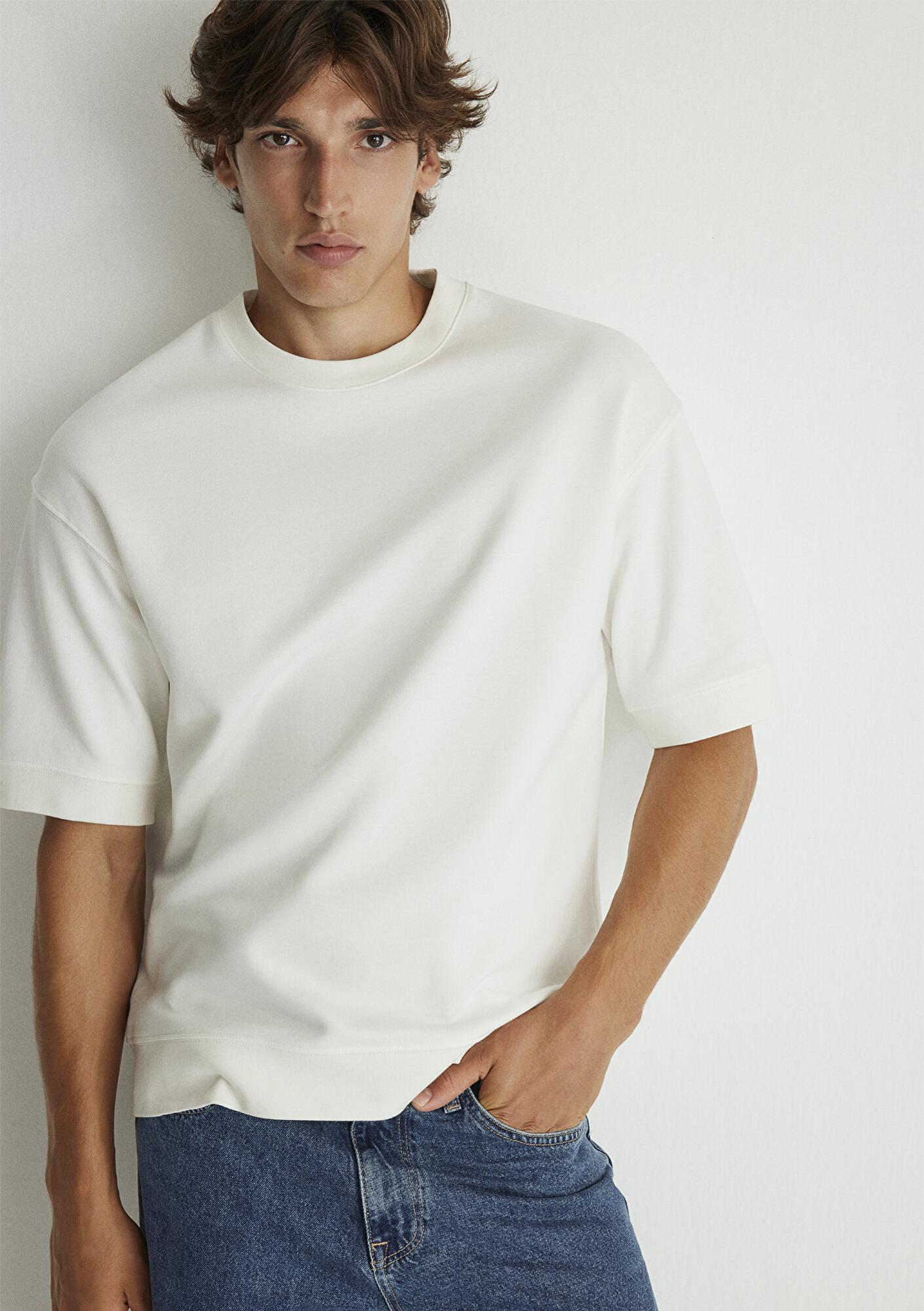 Mavi Bisiklet Yaka Beyaz Tişört Loose Fit / Bol Rahat Kesim 0611614-70057