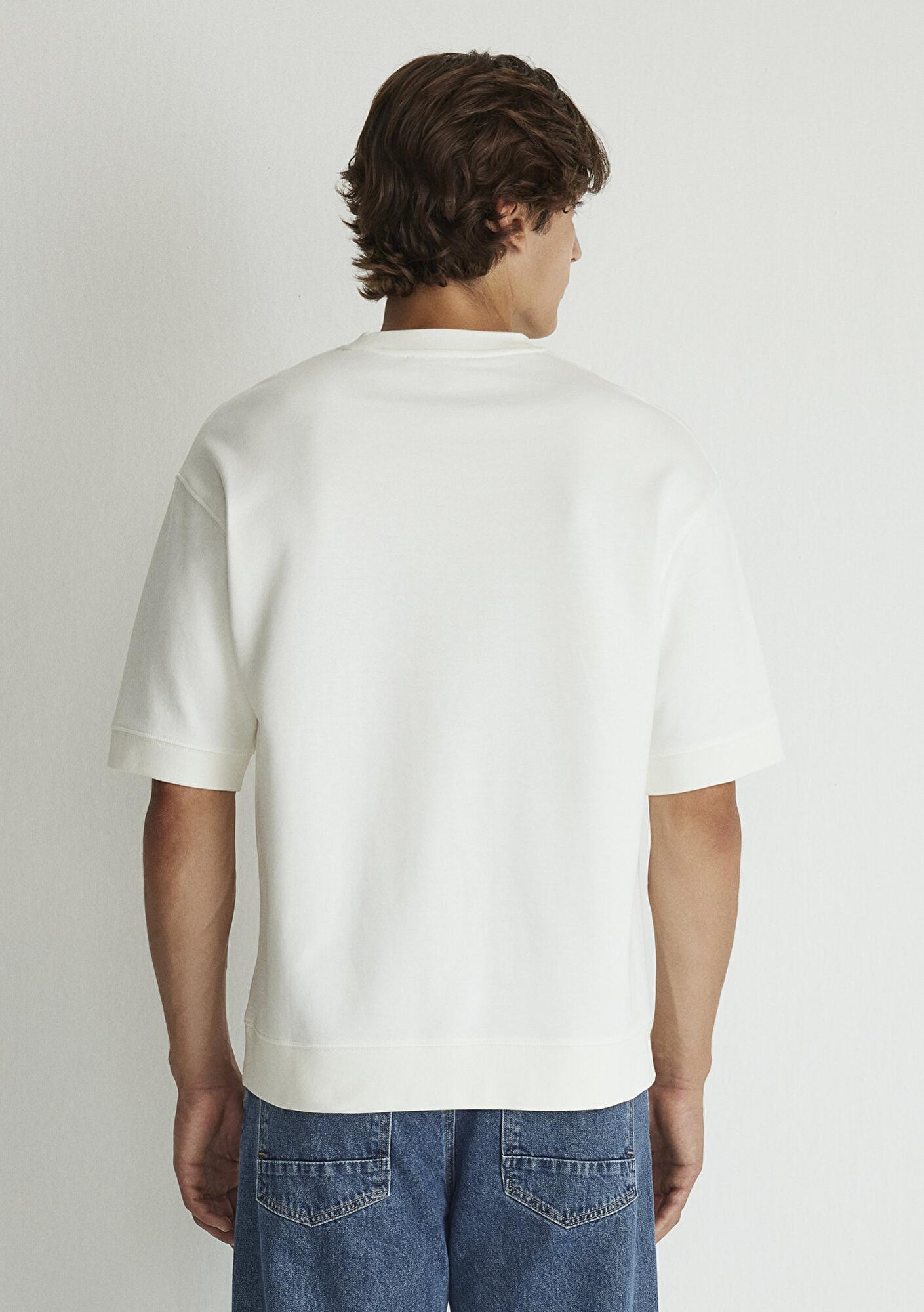 Mavi Bisiklet Yaka Beyaz Tişört Loose Fit / Bol Rahat Kesim 0611614-70057