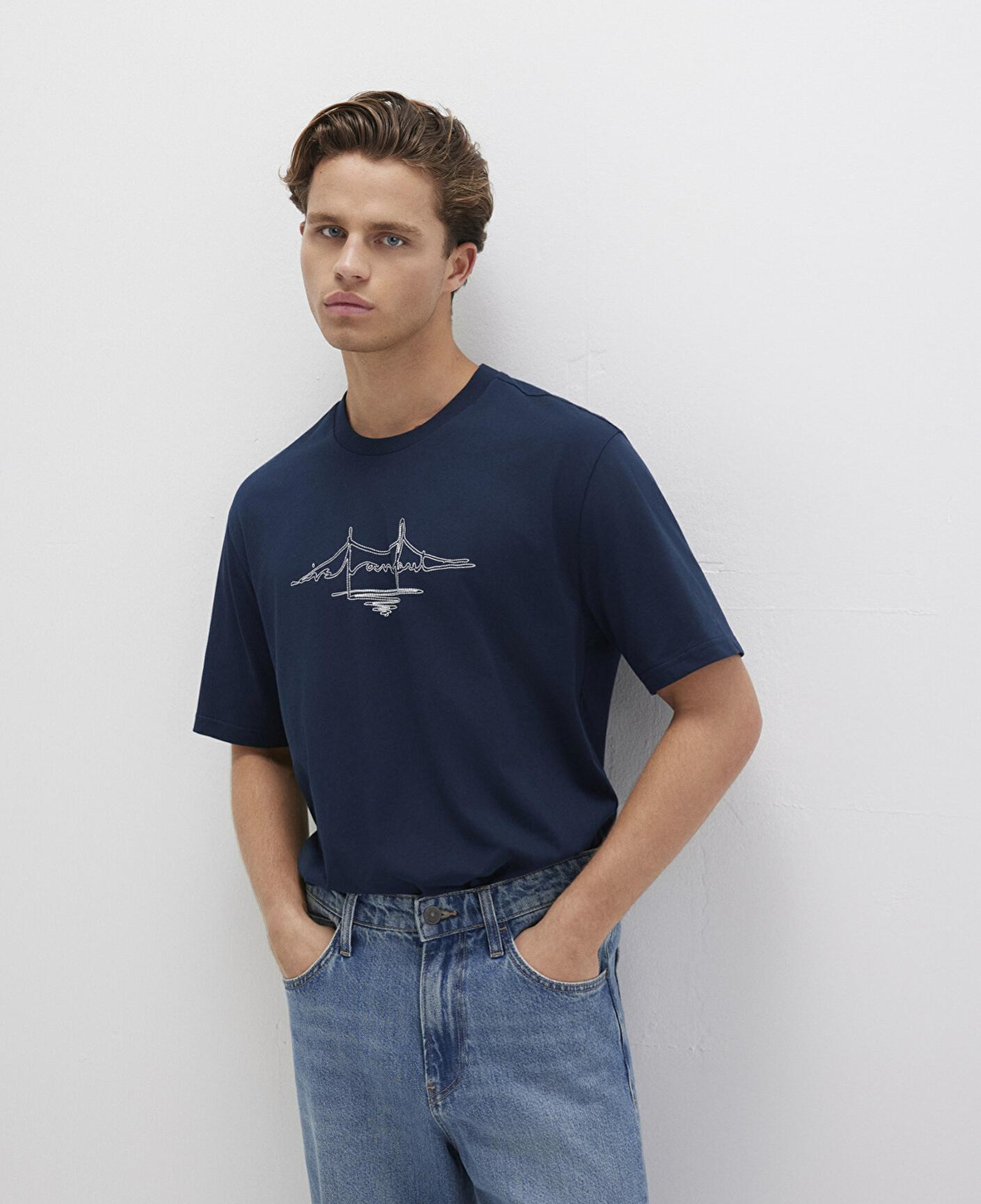 Mavi İstanbul Baskılı Lacivert Tişört Loose Fit / Bol Rahat Kesim 0611881-70490