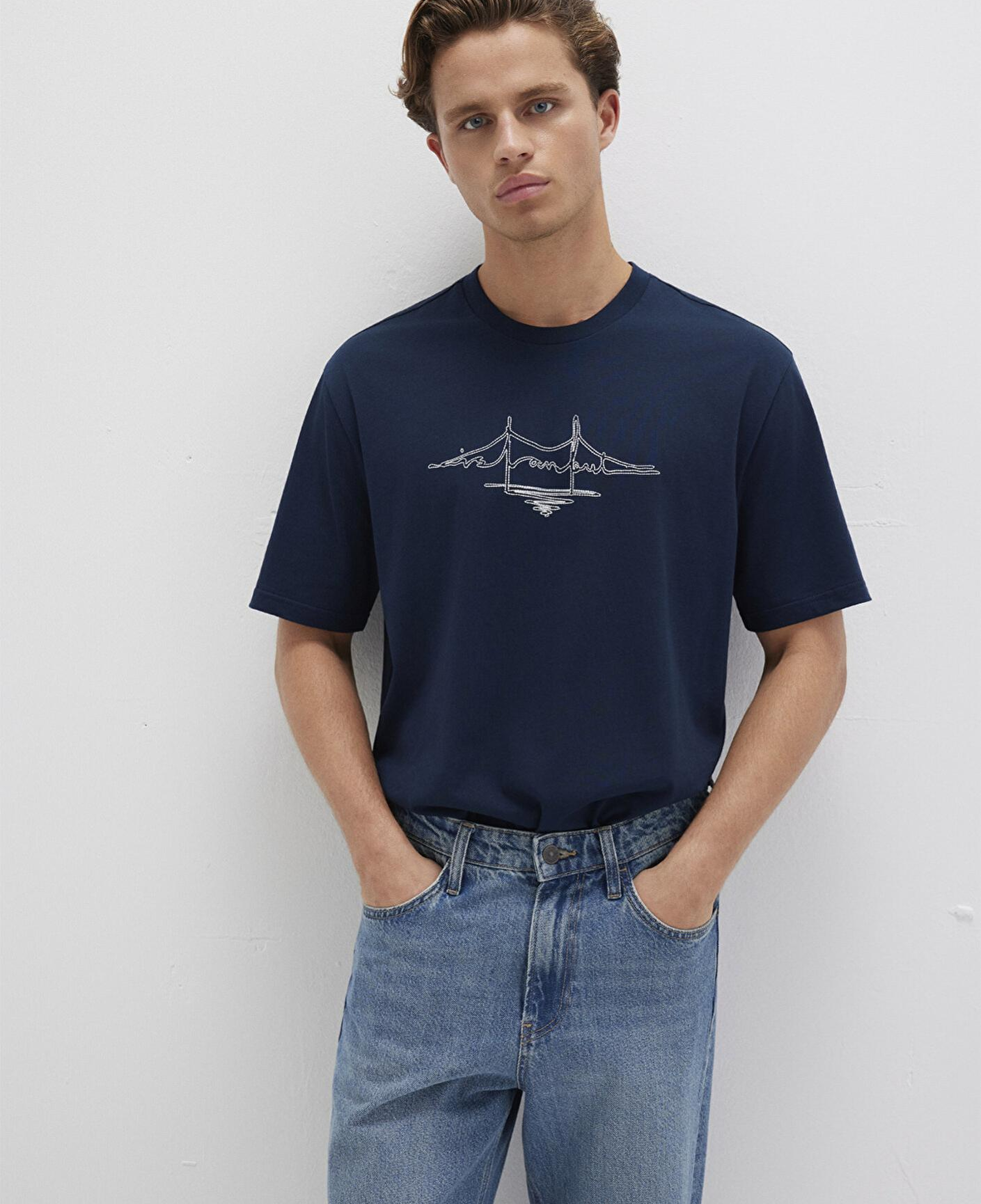 Mavi İstanbul Baskılı Lacivert Tişört Loose Fit / Bol Rahat Kesim 0611881-70490