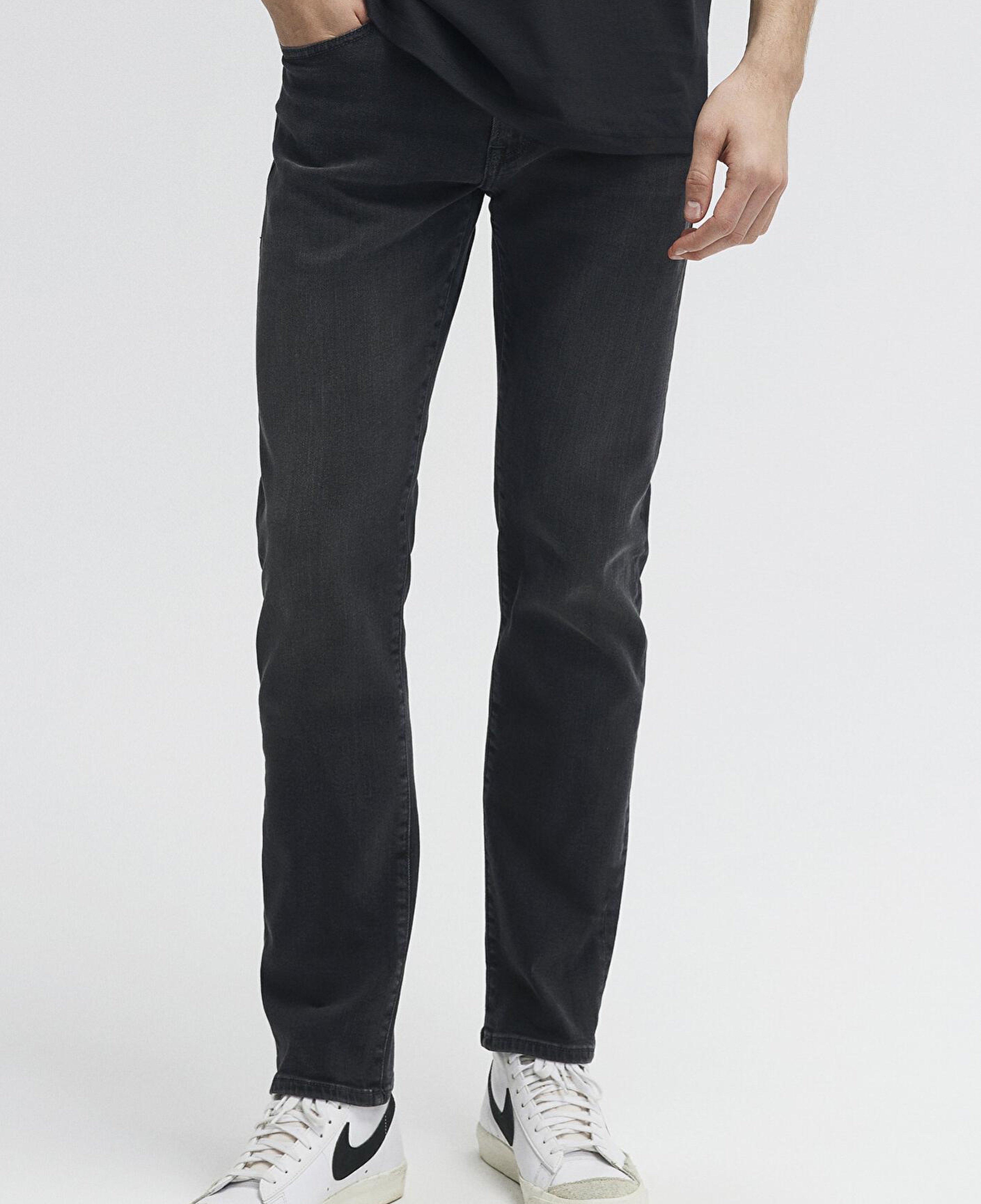 Mavi Marcus Pro Move Antrasit Jean Pantolon 0035186524