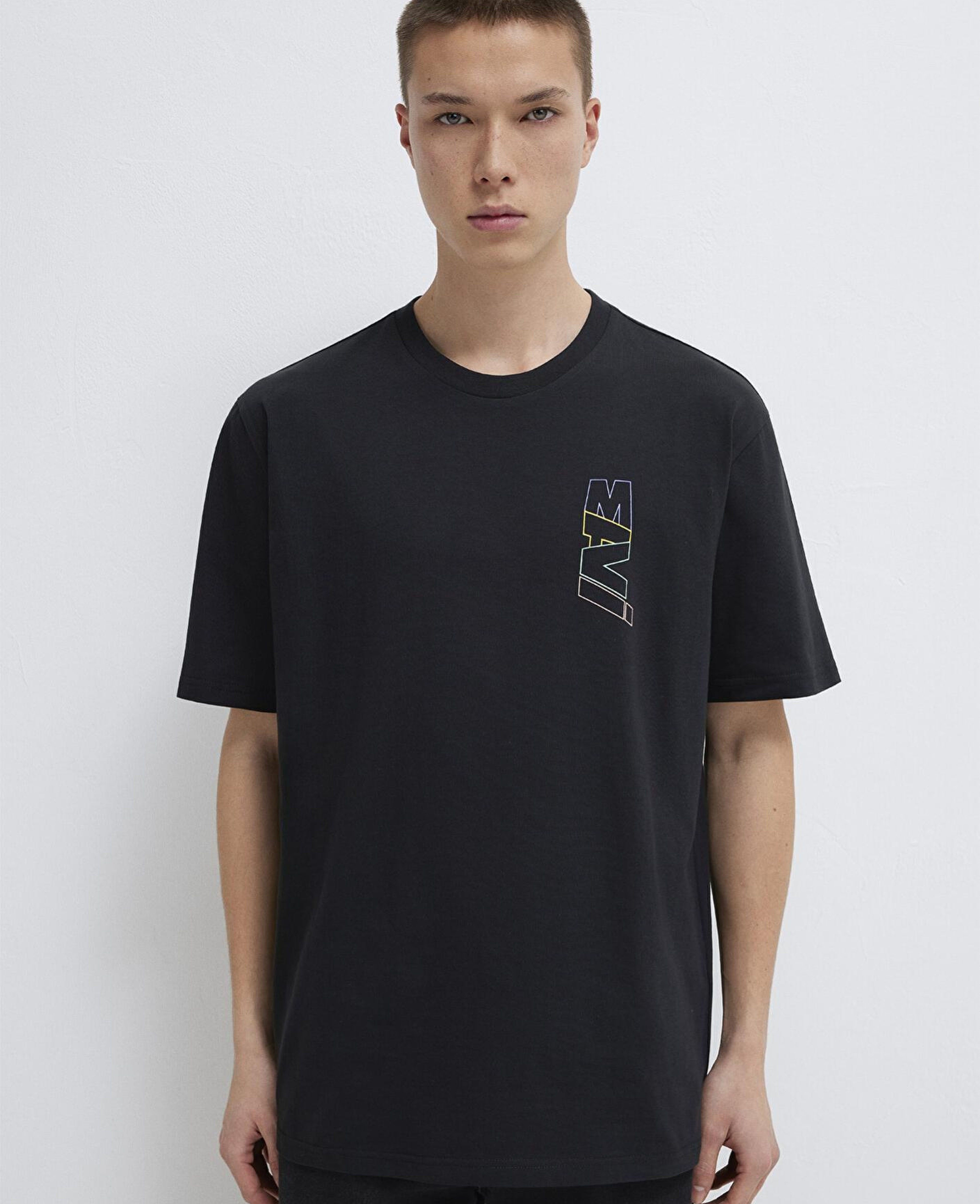 Mavi Mavi Logo Sırt Baskılı Siyah Tişört Loose Fit / Bol Rahat Kesim 0612350-900