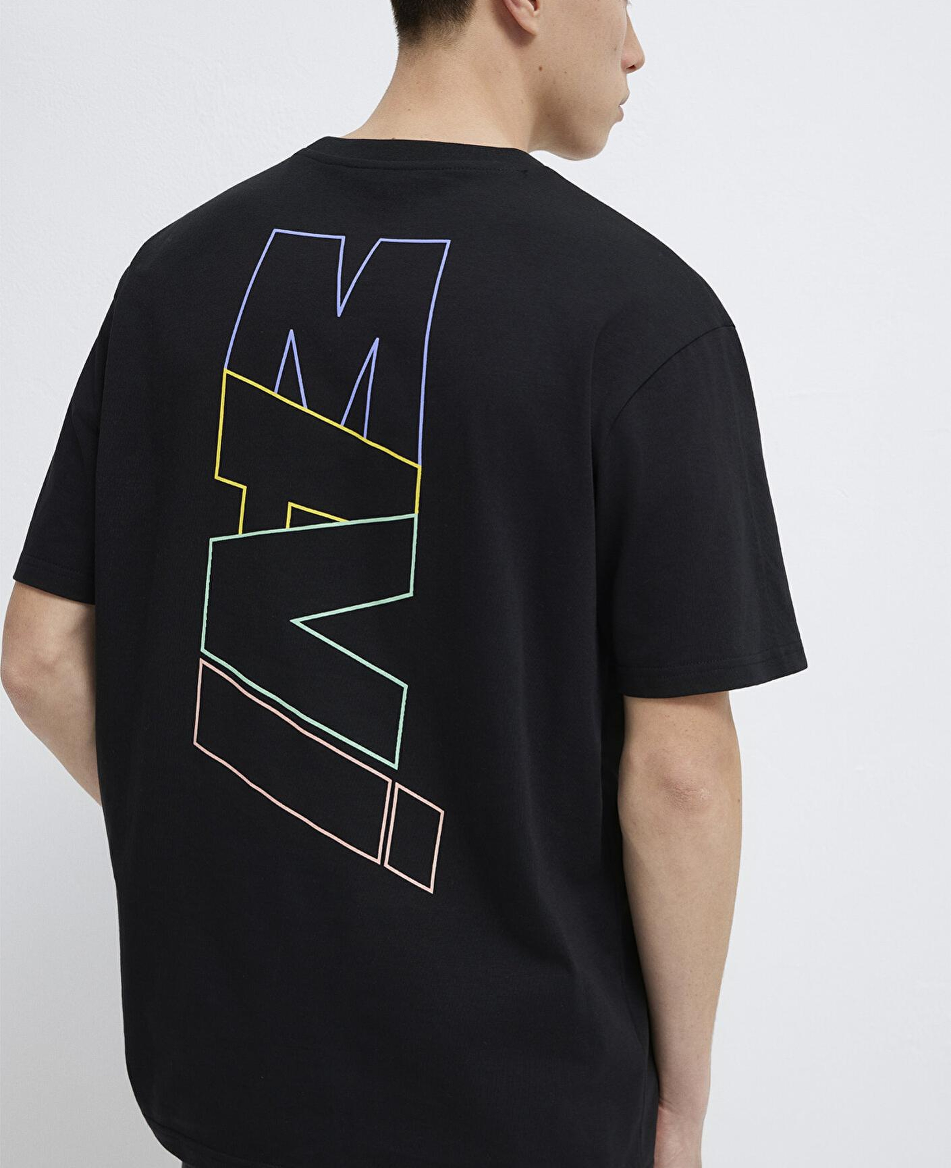 Mavi Mavi Logo Sırt Baskılı Siyah Tişört Loose Fit / Bol Rahat Kesim 0612350-900