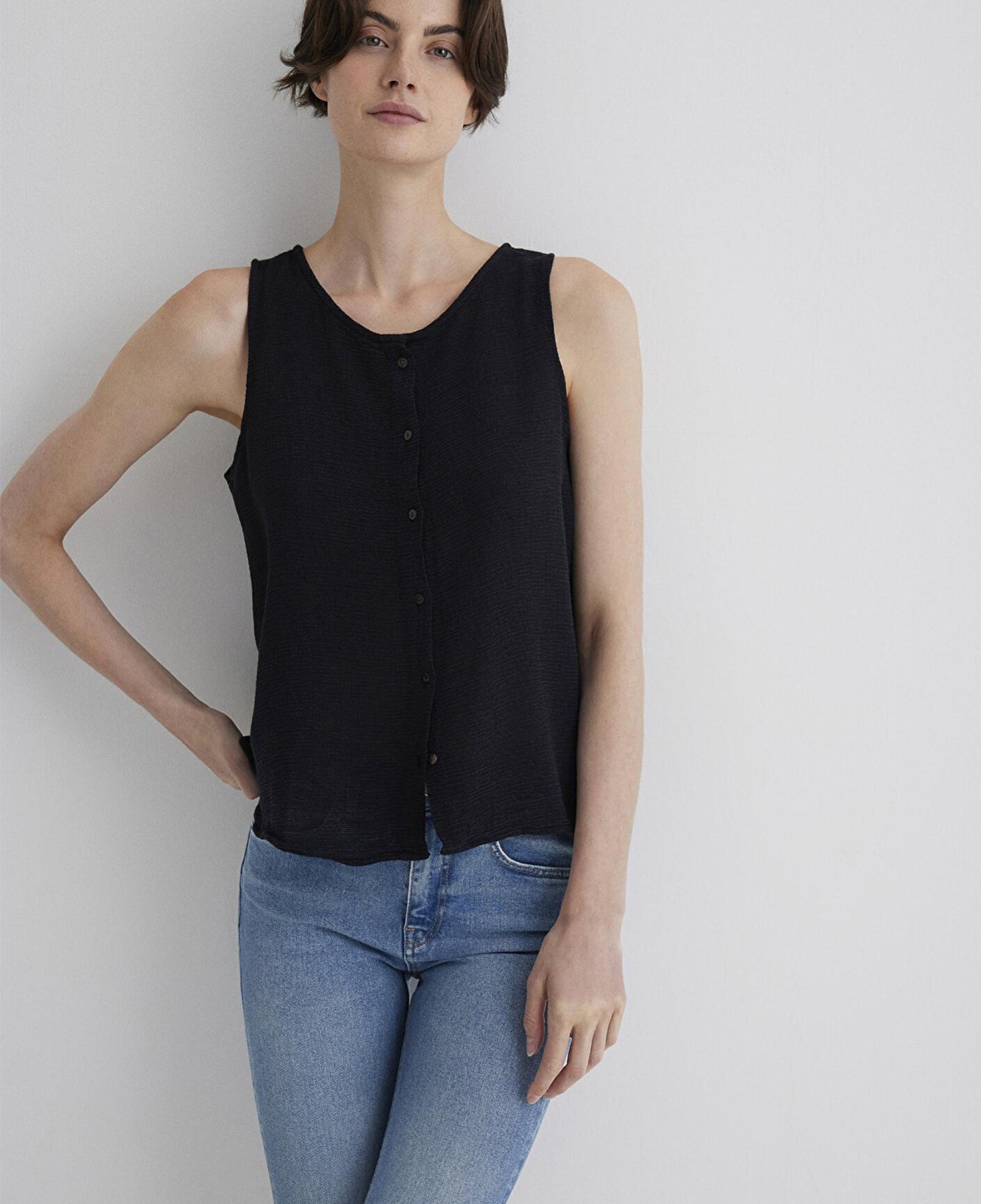 Mavi Kolsuz Siyah Bluz 1210710-900