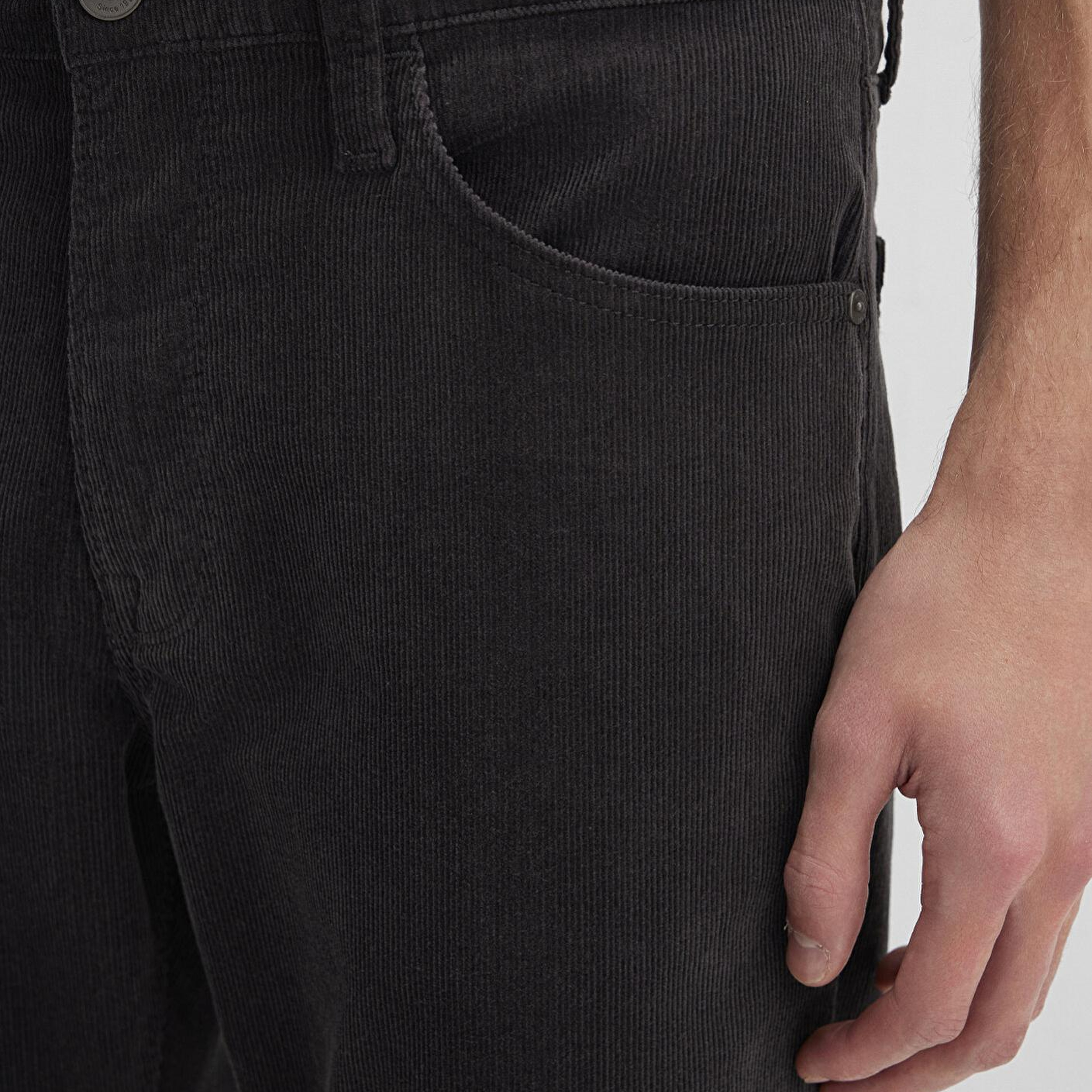 Mavi Hunter Koyu Antrasit Kadife Pantolon 0020235665