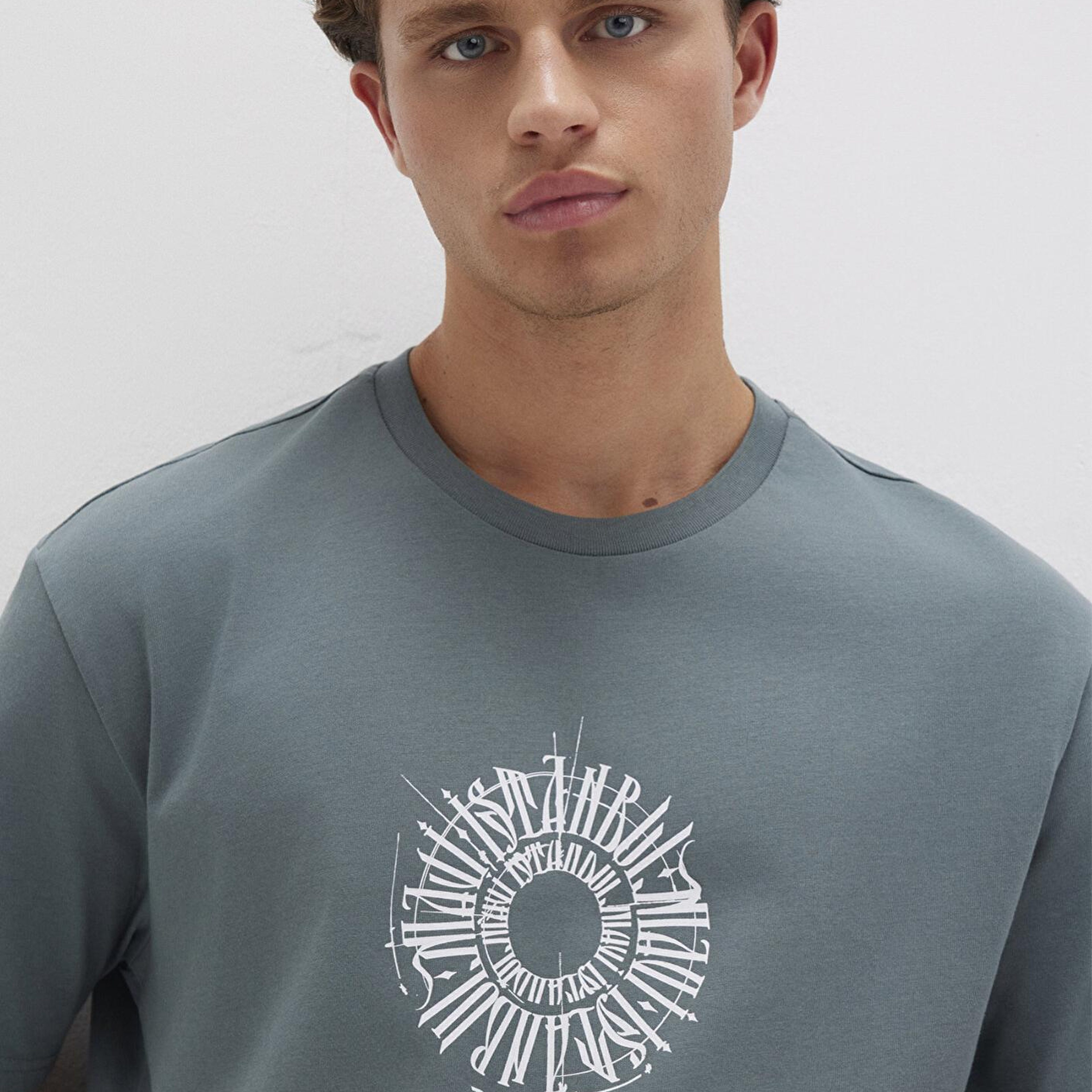 Mavi Sırt Baskılı İstanbul Tişört Loose Fit / Bol Rahat Kesim 0612449-71577