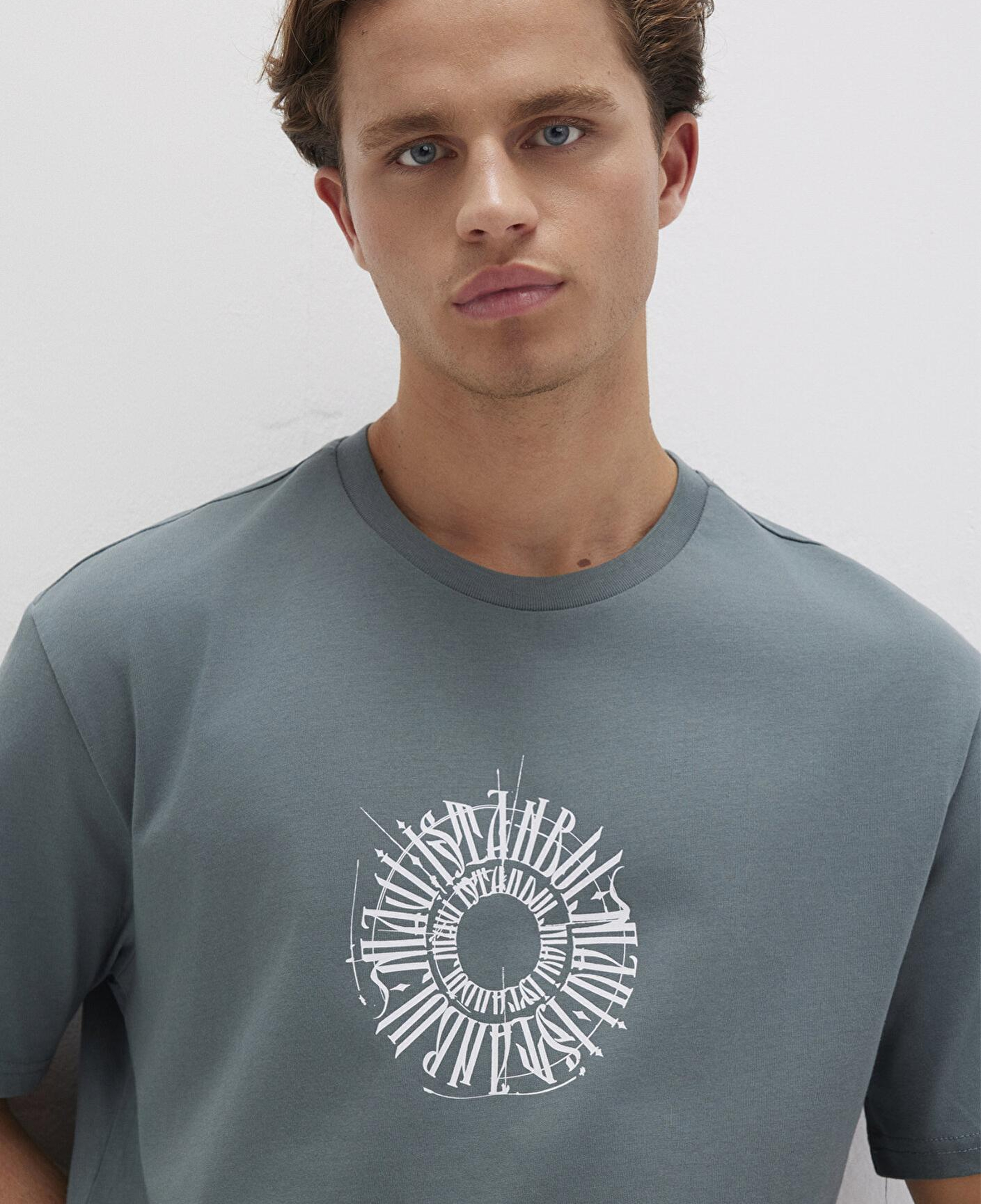 Mavi Sırt Baskılı İstanbul Tişört Loose Fit / Bol Rahat Kesim 0612449-71577