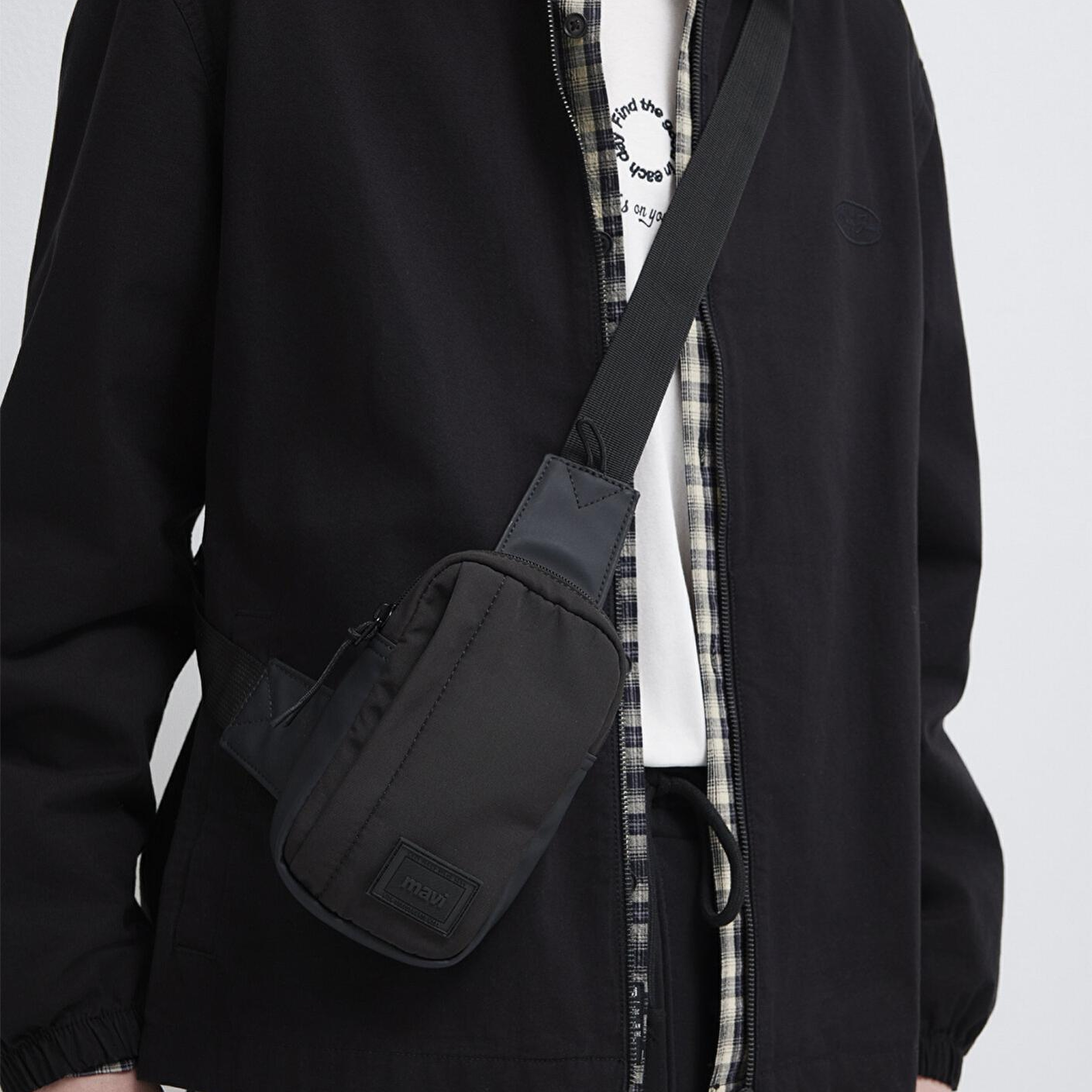 Mavi Siyah Çapraz Çanta 0911838-900