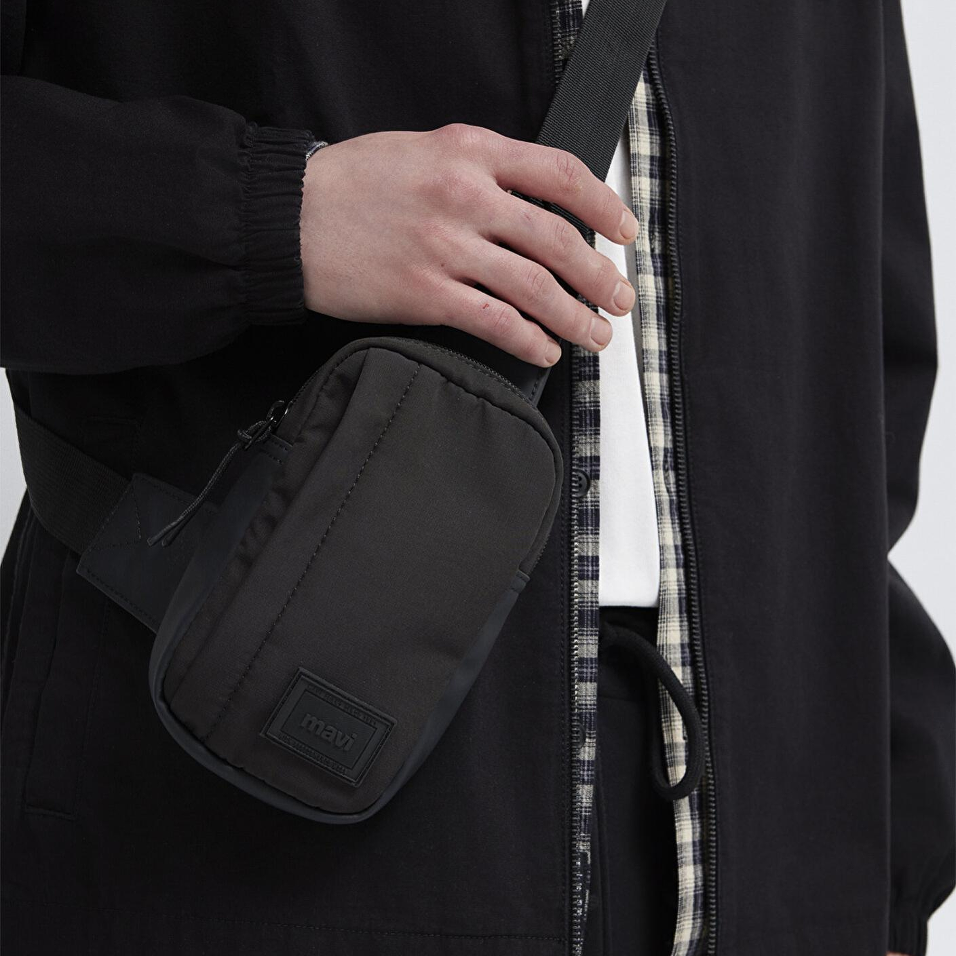 Mavi Siyah Çapraz Çanta 0911838-900