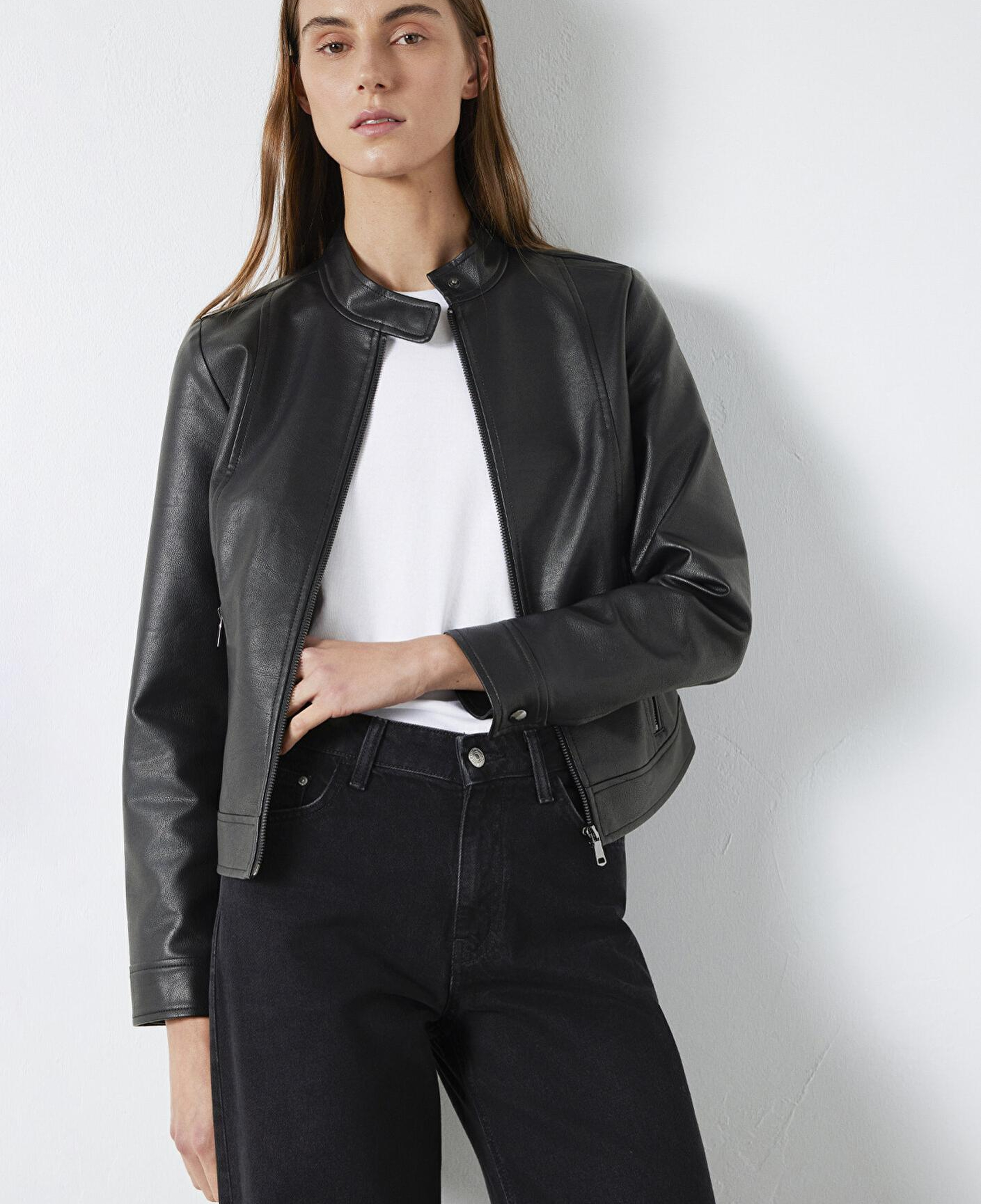 Mavi Siyah Suni Deri Ceket Fitted / Vücuda Oturan Kesim 1110598-900