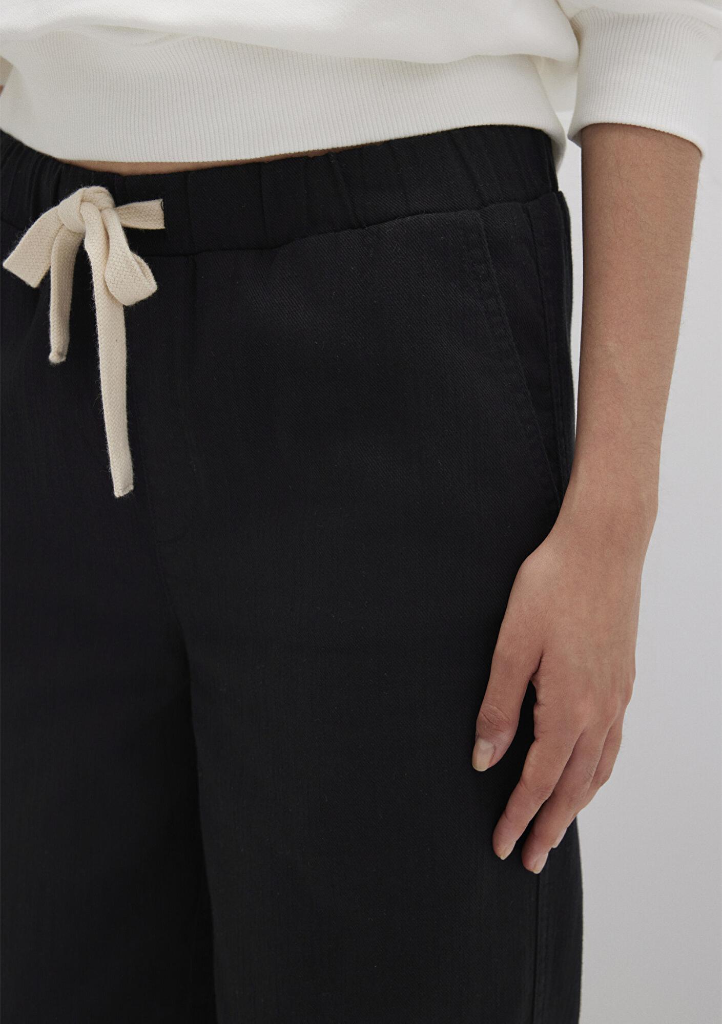 Mavi Beli Bağcıklı Siyah  Pantolon 1010945-900