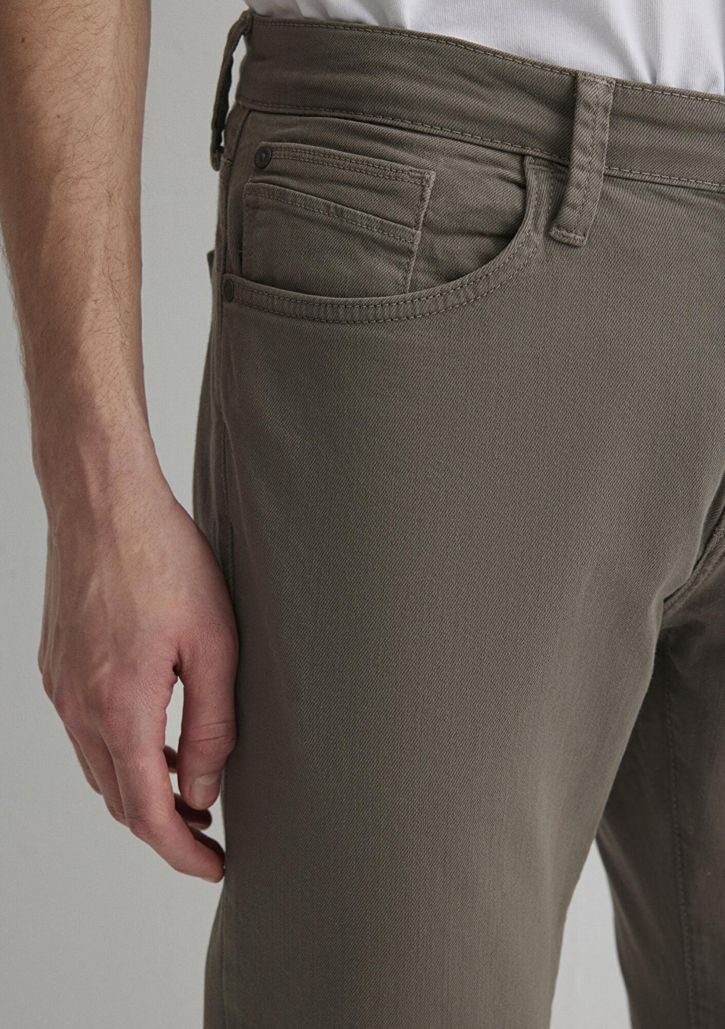 Mavi Marcus Puslu Zeytin Yeşili Comfort Gabardin Pantolon 0035188050
