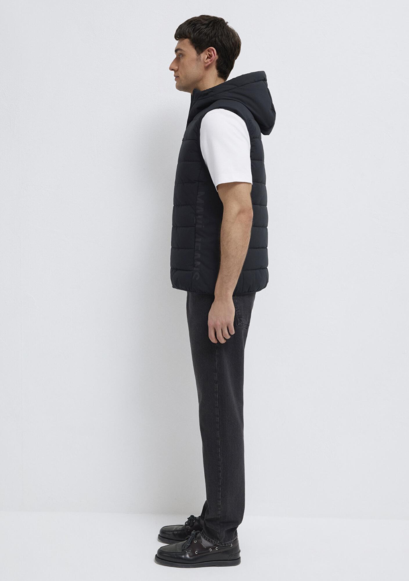 Mavi Mavi Jeans Detaylı Kapüşonlu Siyah Şişme Yelek Regular Fit / Normal Kesim 0110554-900