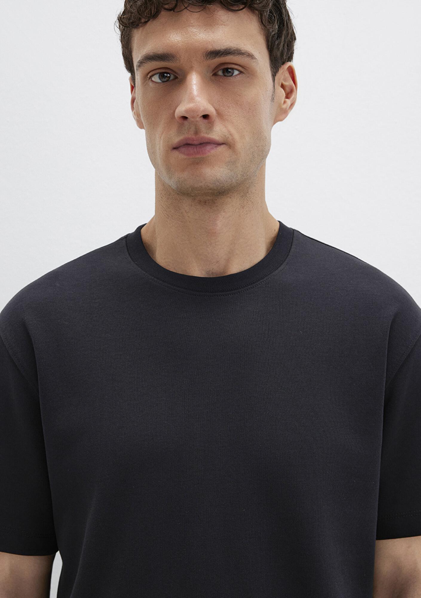 Mavi Mavi Black Siyah Basic Tişört Loose Fit / Bol Rahat Kesim 0612731-900