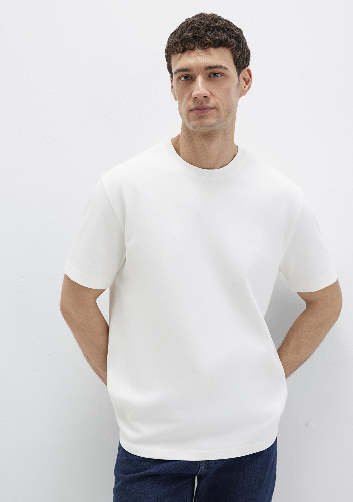 Mavi Mavi Black Ekru Basic Tişört Loose Fit / Bol Rahat Kesim 0612731-70057