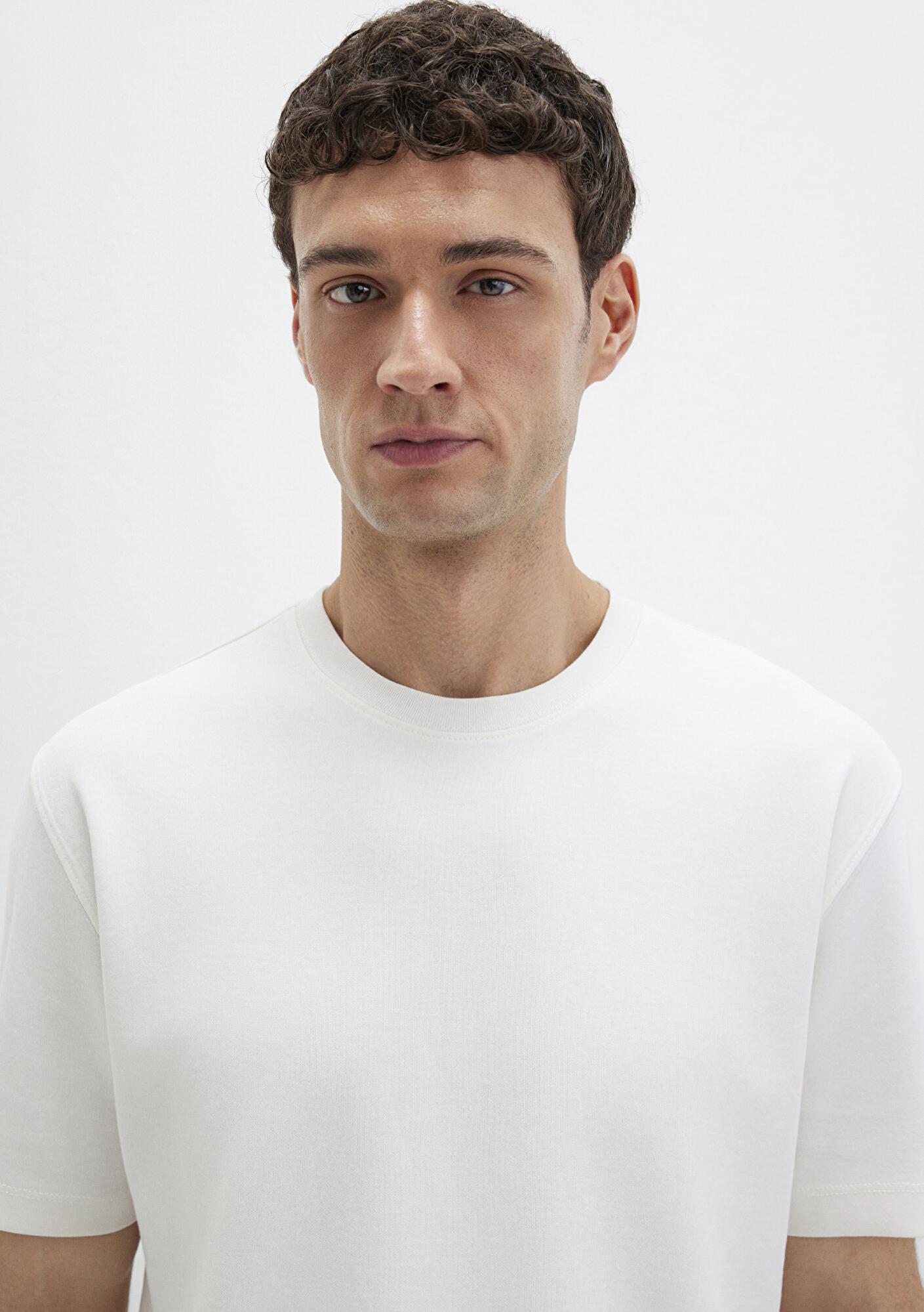 Mavi Mavi Black Ekru Basic Tişört Loose Fit / Bol Rahat Kesim 0612731-70057