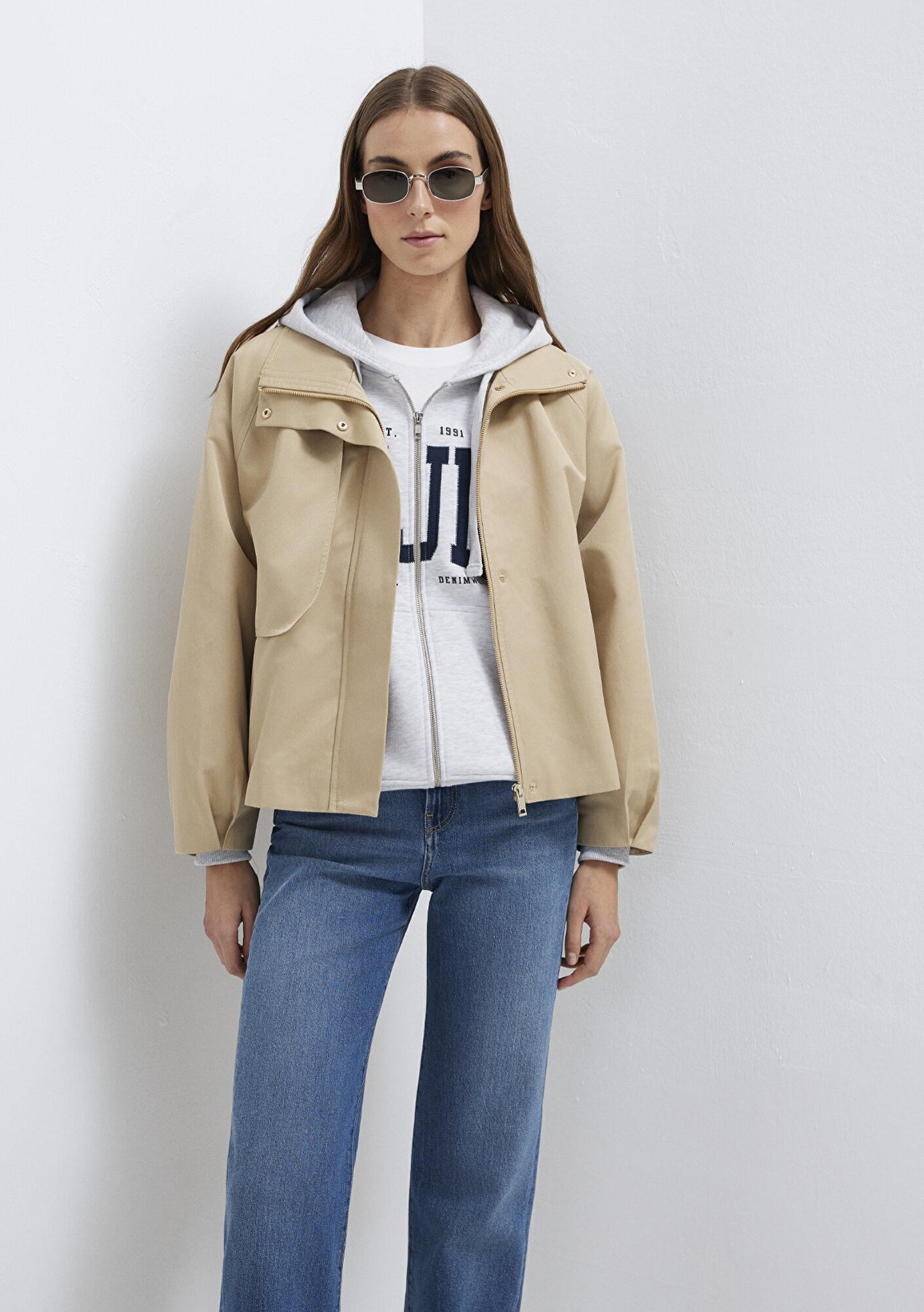 Mavi Dik Yaka Bej Ceket Oversize / Geniş Kesim 1110647-35565