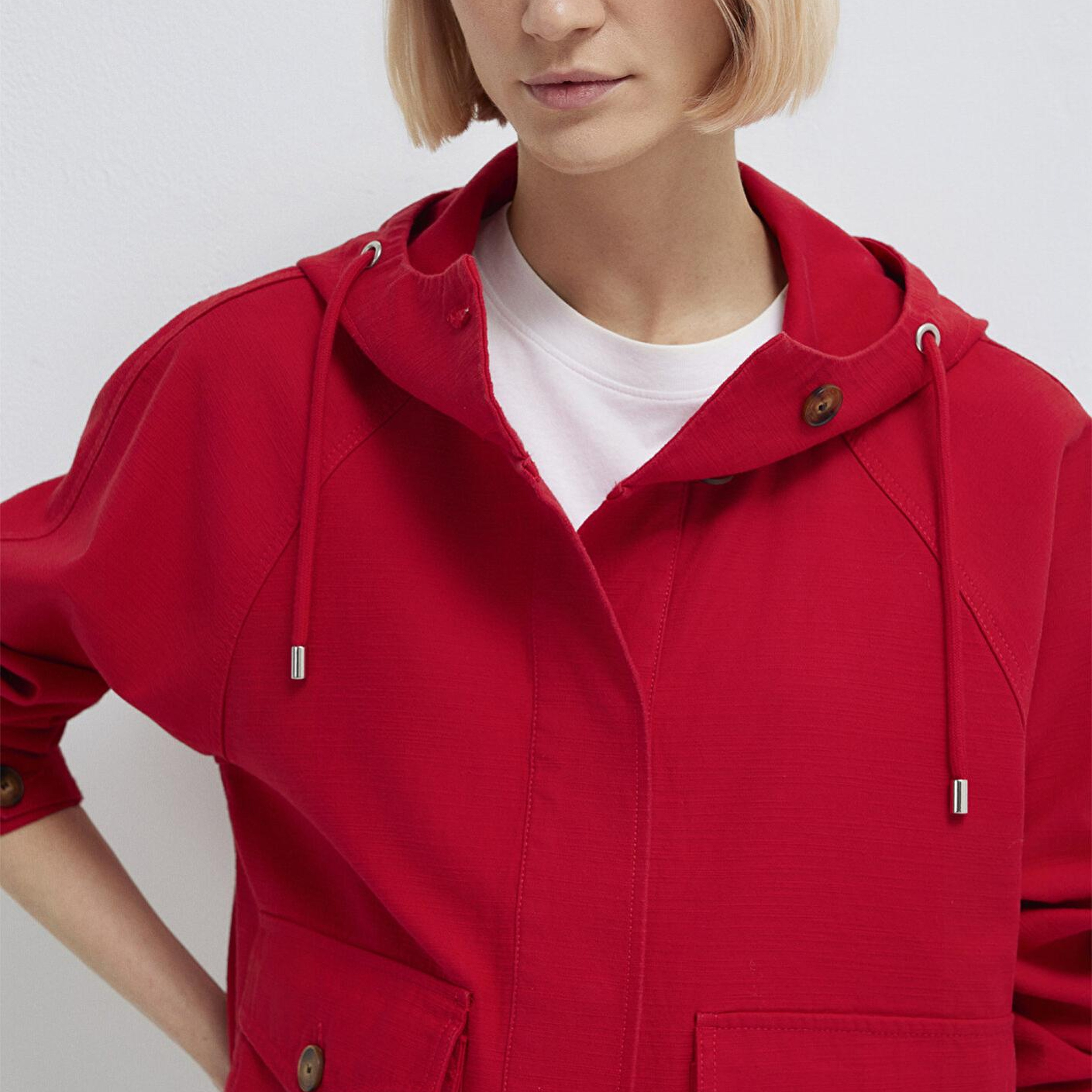 Mavi Kapüşonlu Kırmızı Kısa Ceket Oversize / Geniş Kesim 1110625-70463