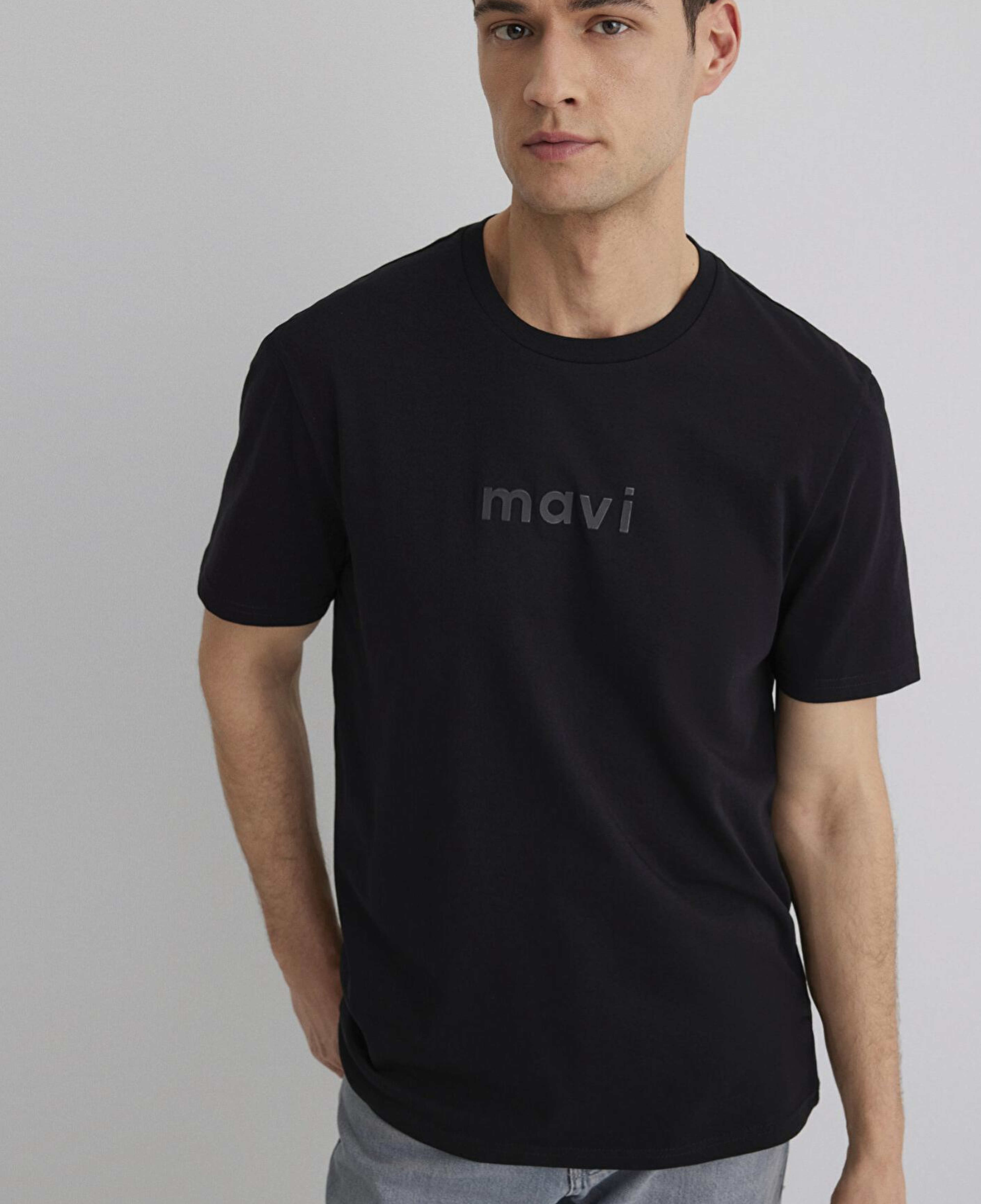 Mavi Mavi Logo Baskılı Siyah Tişört Regular Fit / Normal Kesim 0612732-900