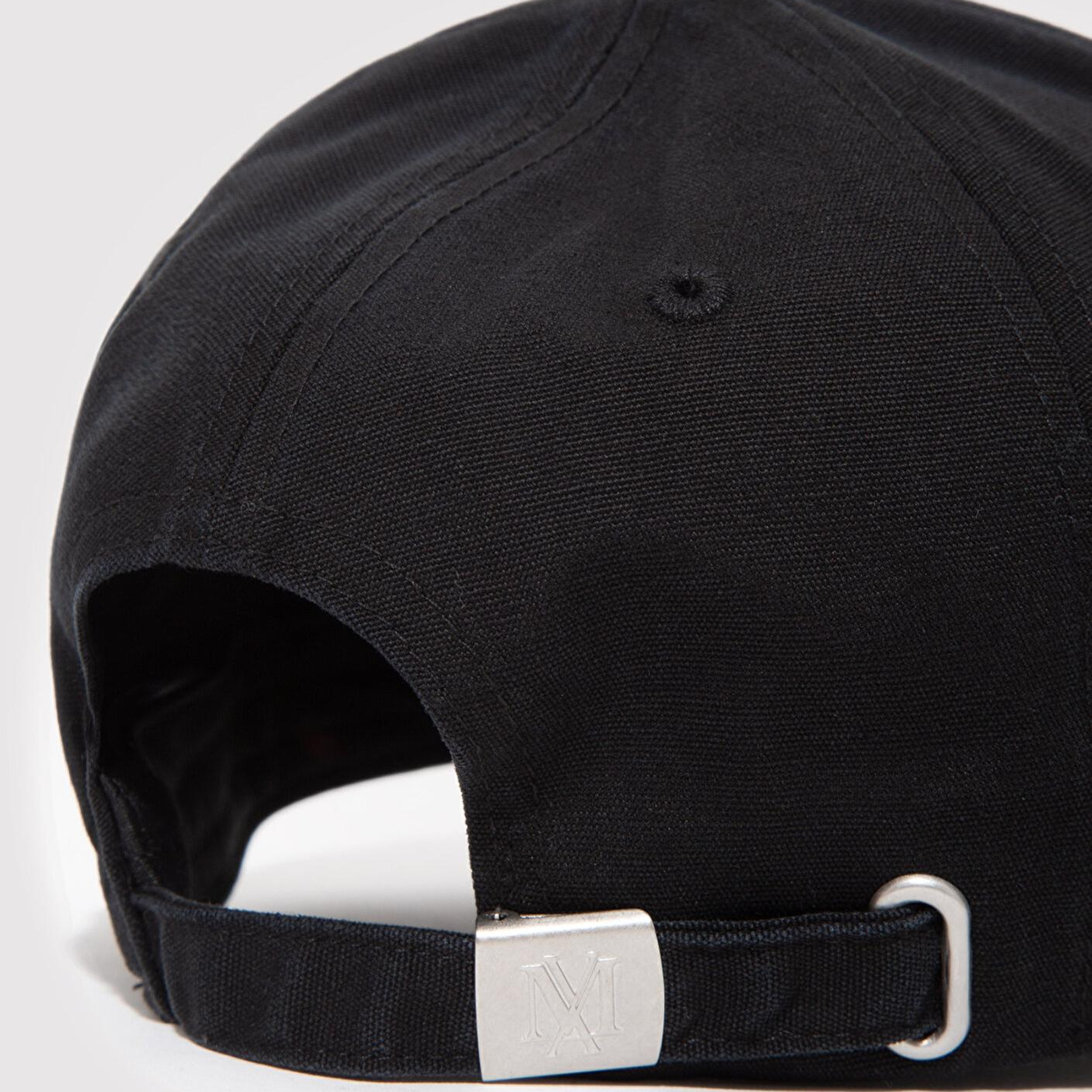 Mavi Nakışlı Siyah Şapka 0911807-900