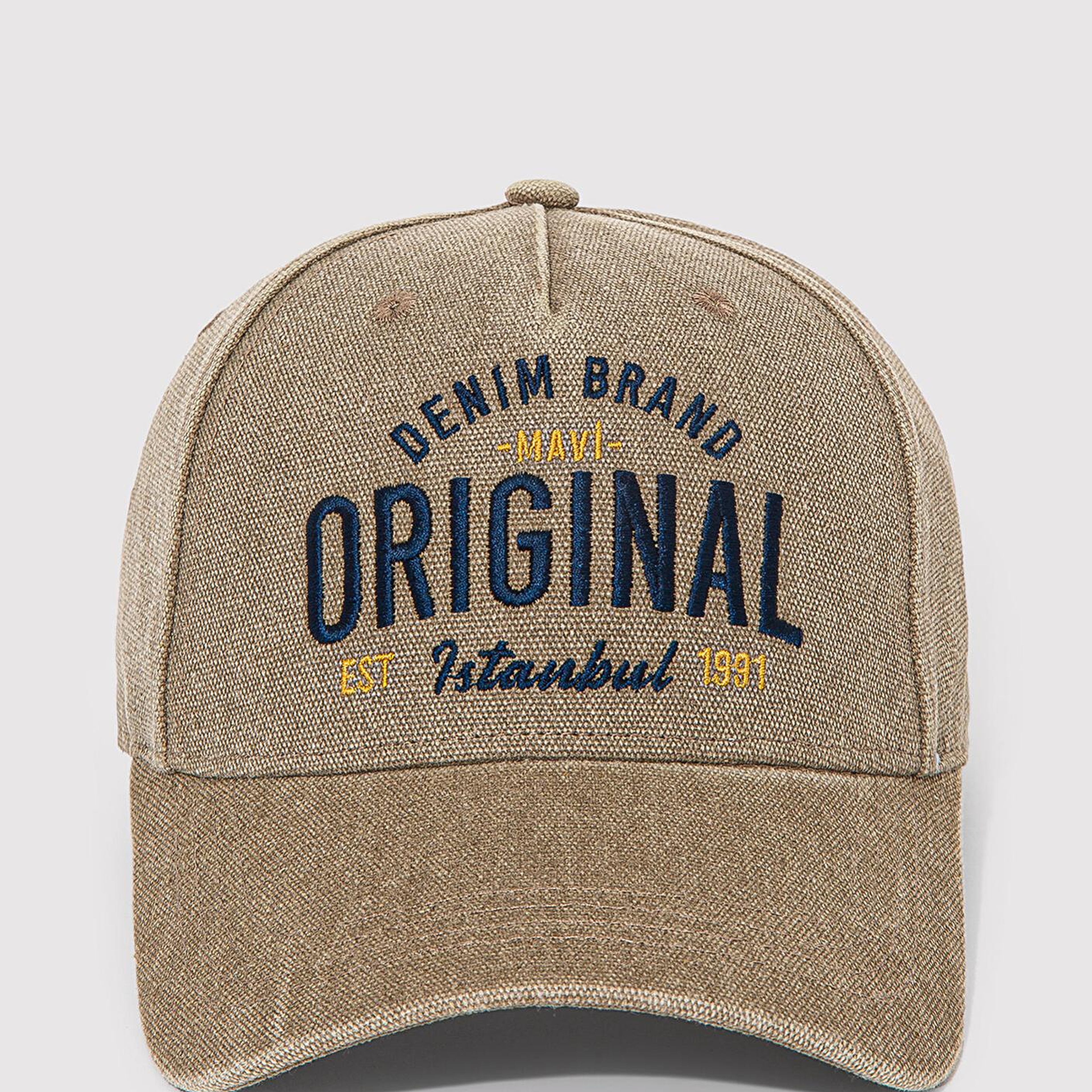 Mavi İşlemeli Bej Şapka 0911813-70202