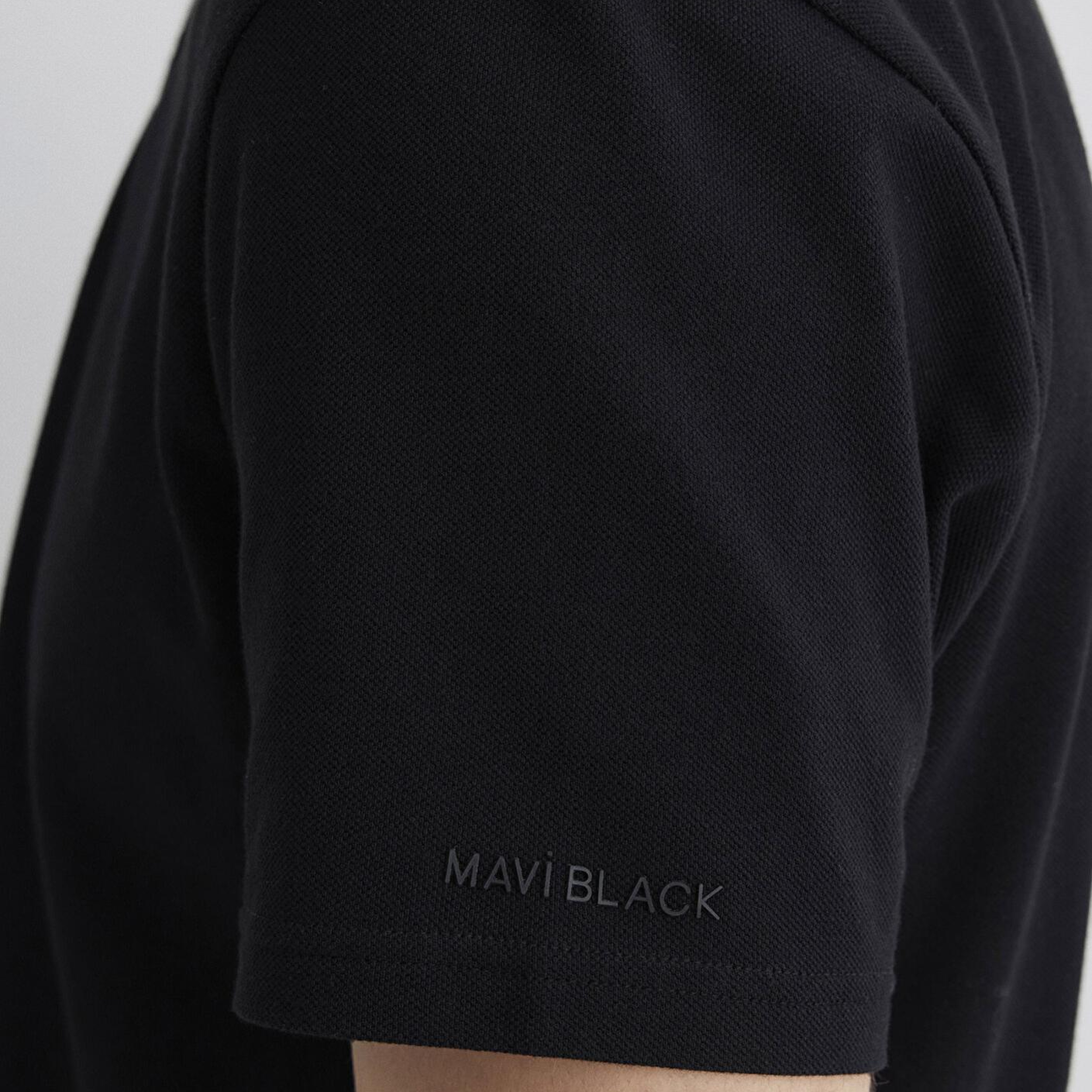 Mavi Yarı Fermuarlı Siyah Polo Tişört Regular Fit / Normal Kesim 0612525-900