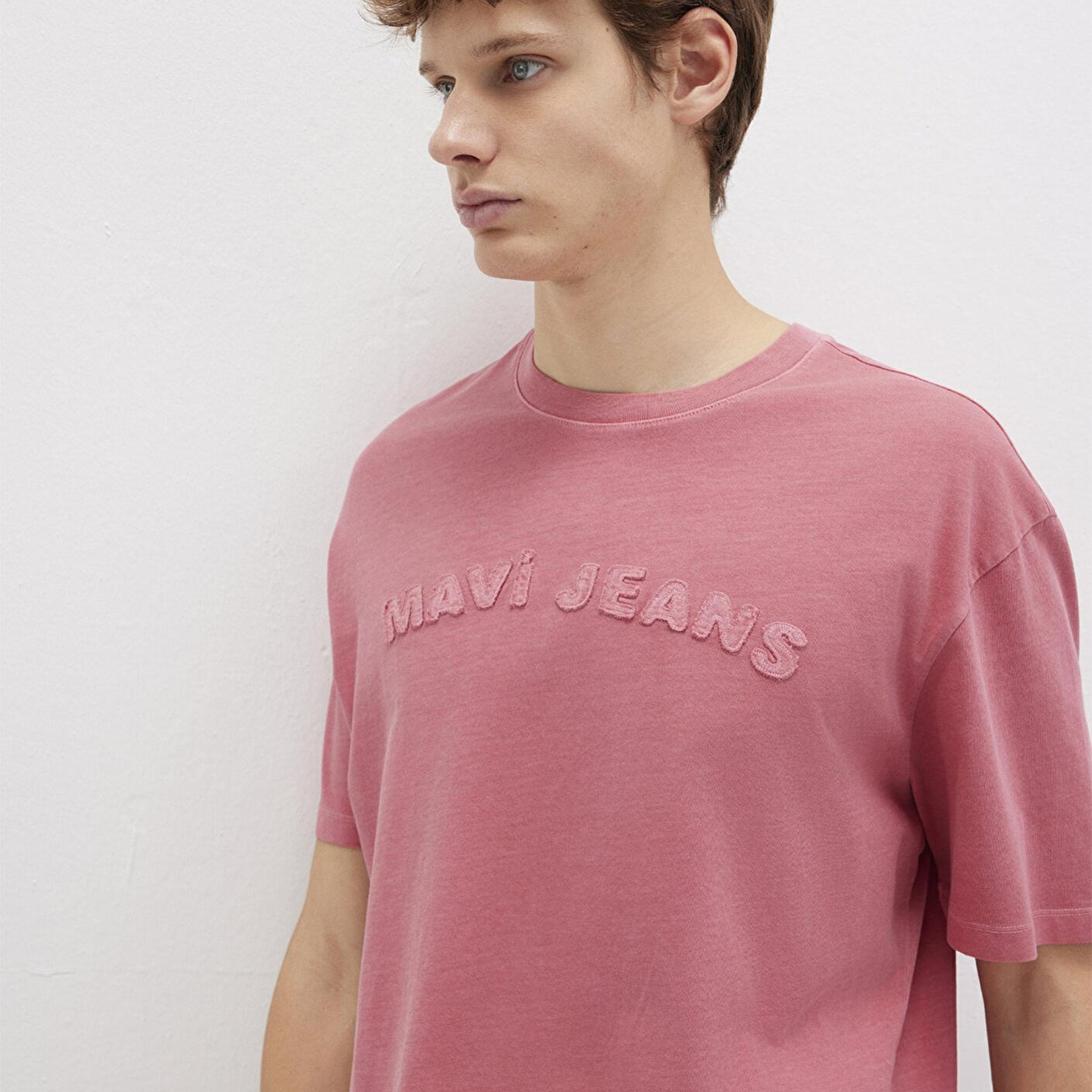 Mavi Mavi Jeans Baskılı Pembe Tişört Loose Fit / Bol Rahat Kesim 0612953-71079