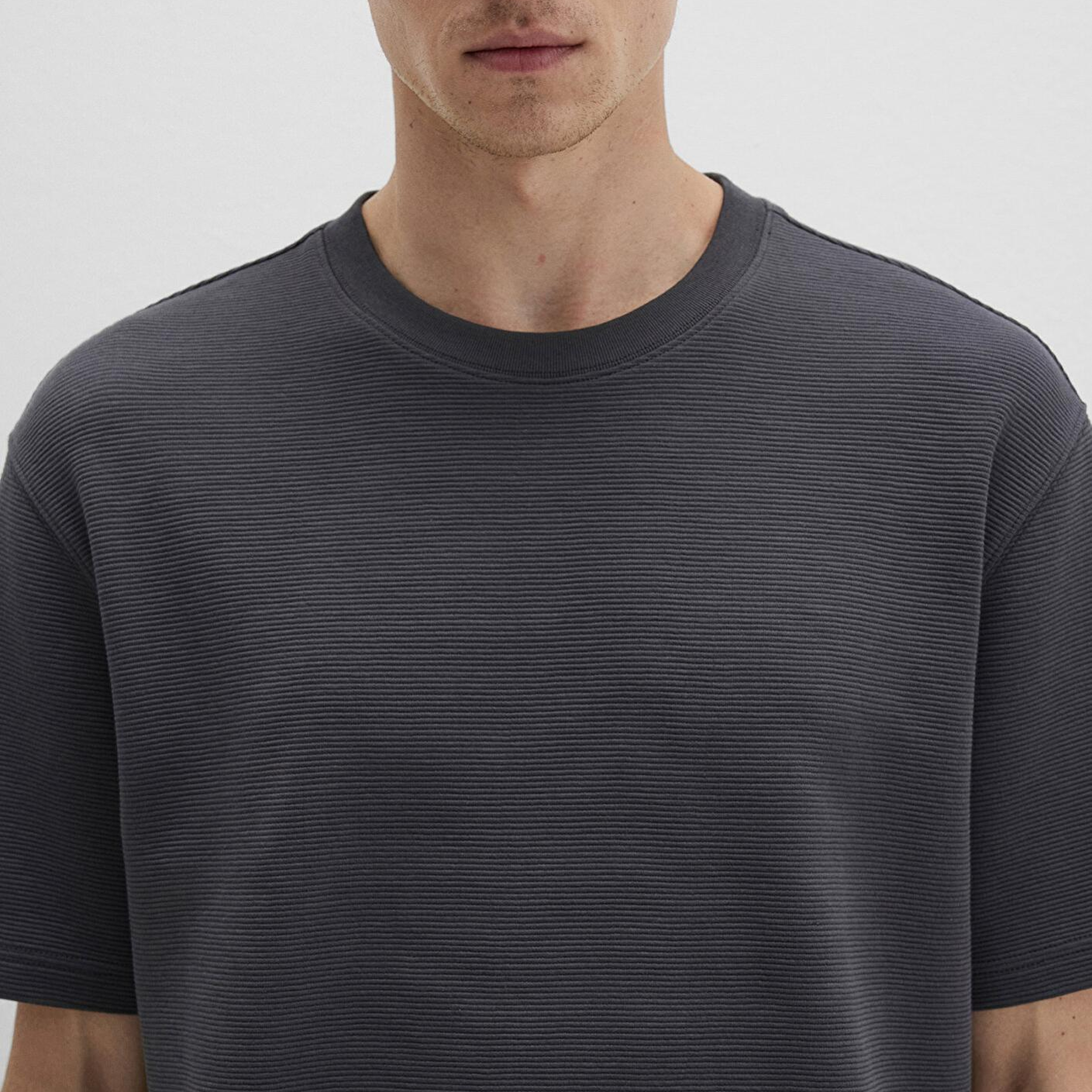 Mavi Dokulu Antrasit Basic Tişört Loose Fit / Bol Rahat Kesim 0612830-80106