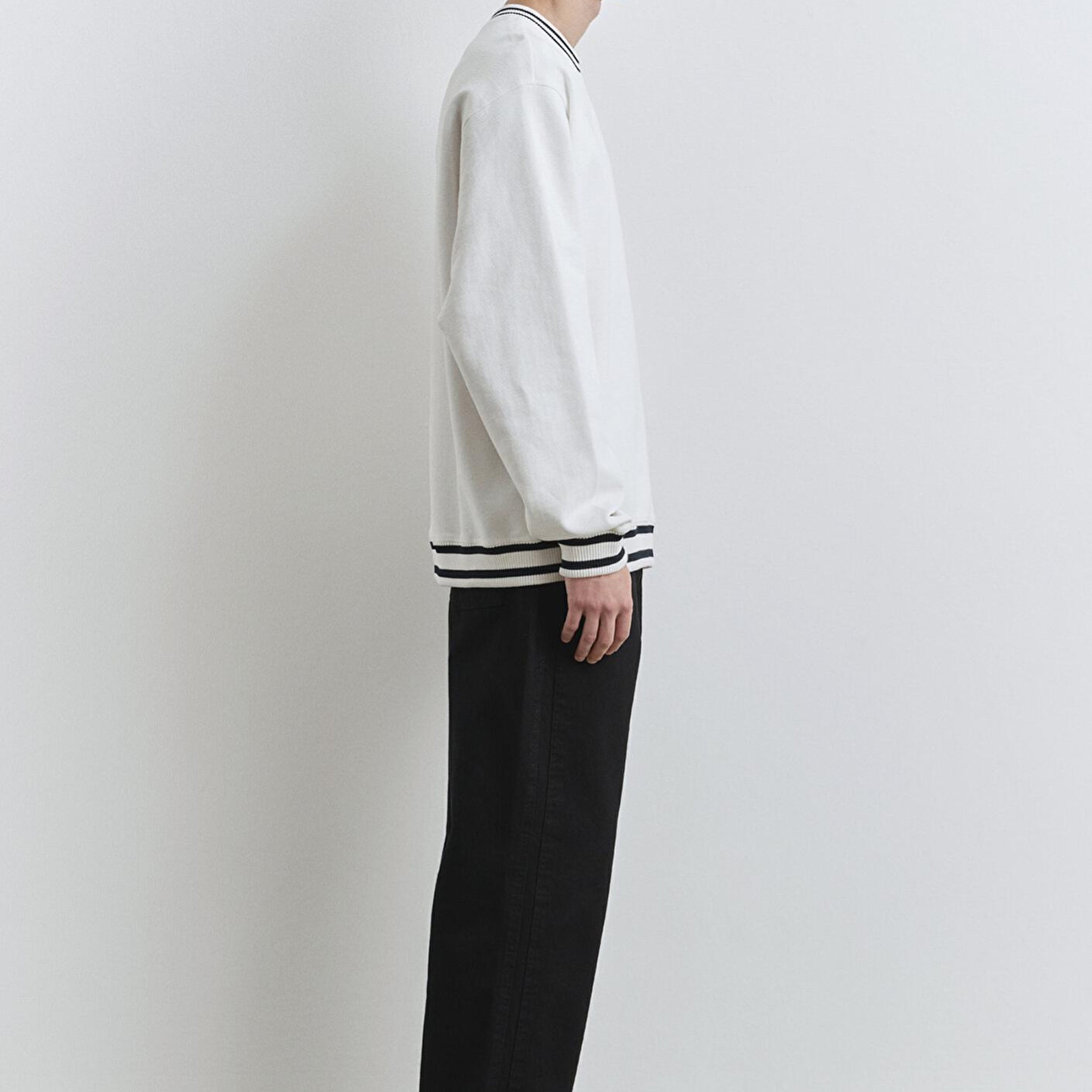 Mavi Şerit Detaylı Beyaz Sweatshirt 0S10378-70057