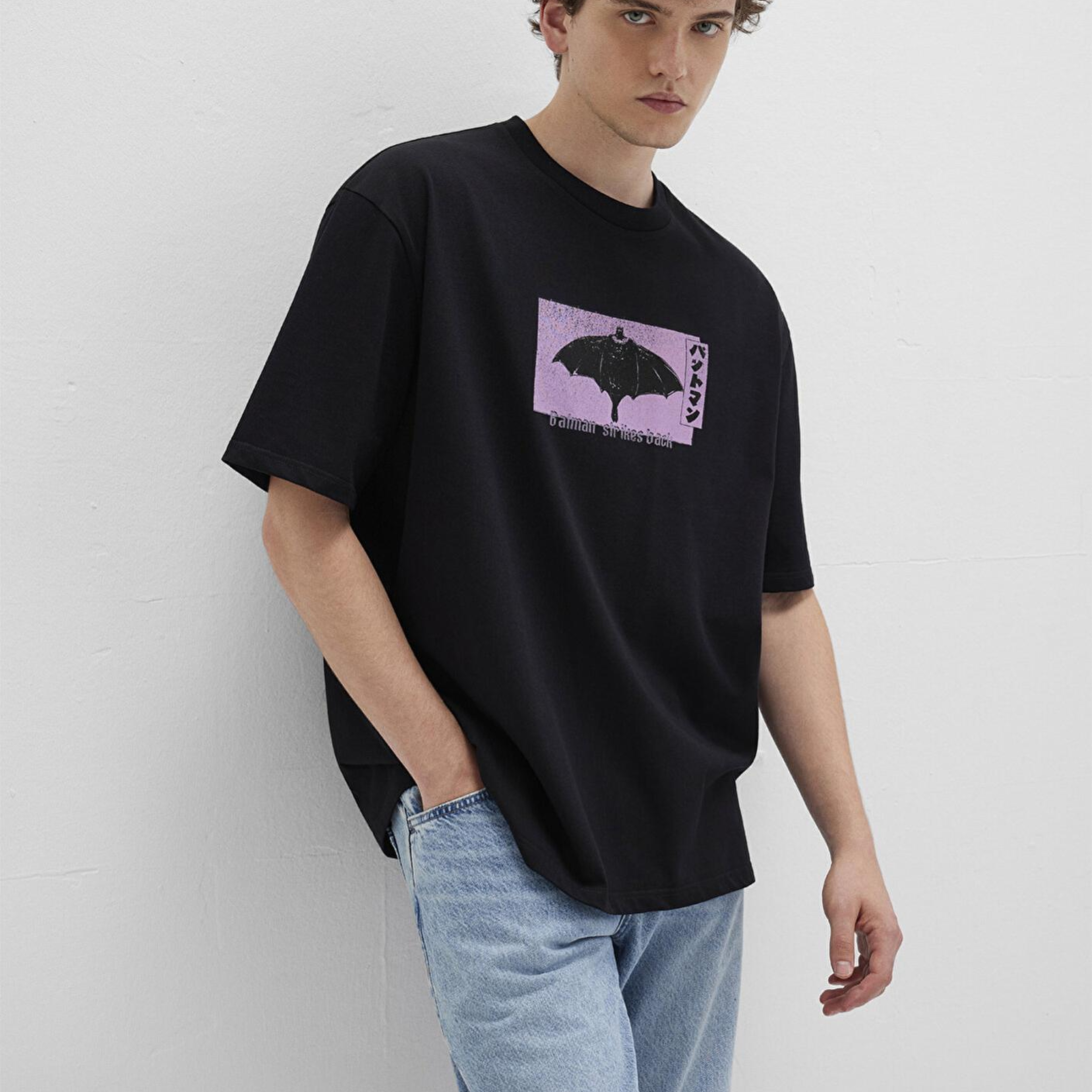 Mavi Batman Baskılı Siyah Tişört Relaxed Fit / Rahat Kesim 0612920-900