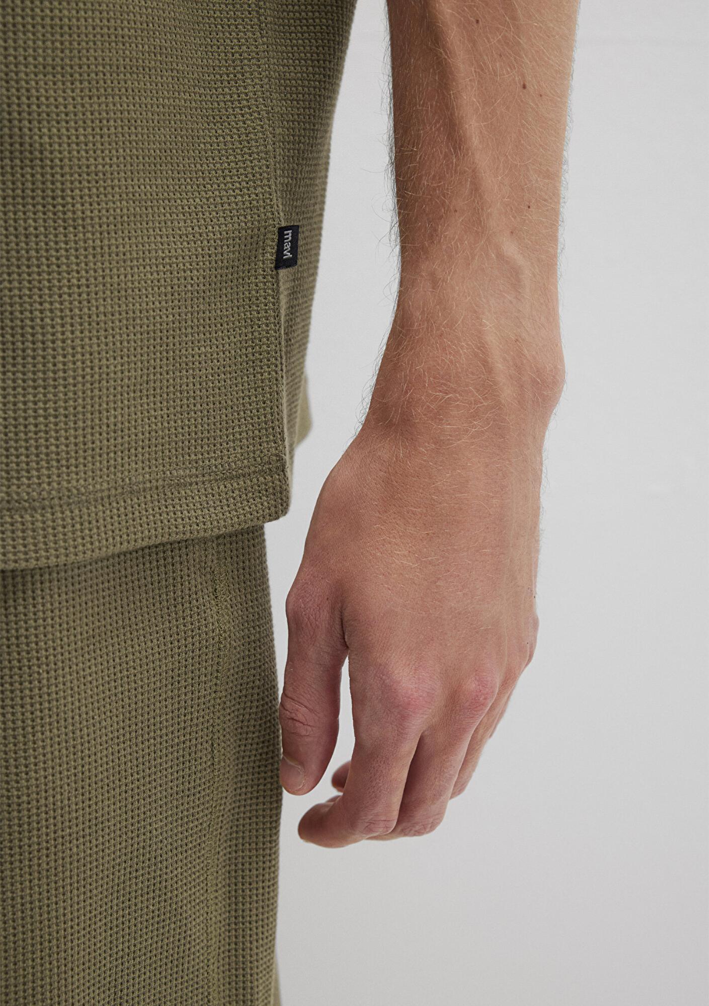 Mavi Dokulu Haki Basic Tişört Loose Fit / Bol Rahat Kesim 0612829-71816