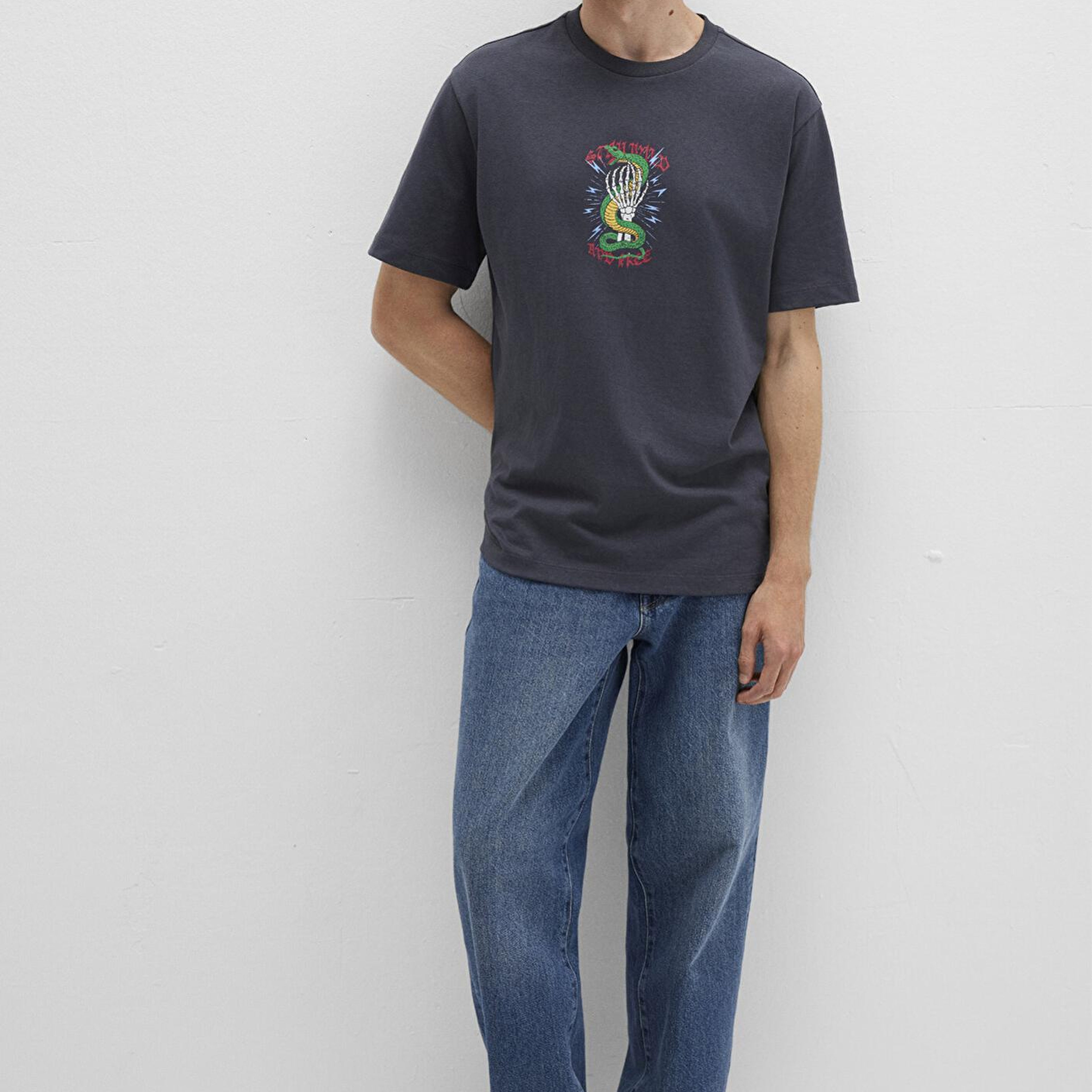 Mavi Sırt Baskılı Antrasit Tişört Loose Fit / Bol Rahat Kesim 0612929-80106