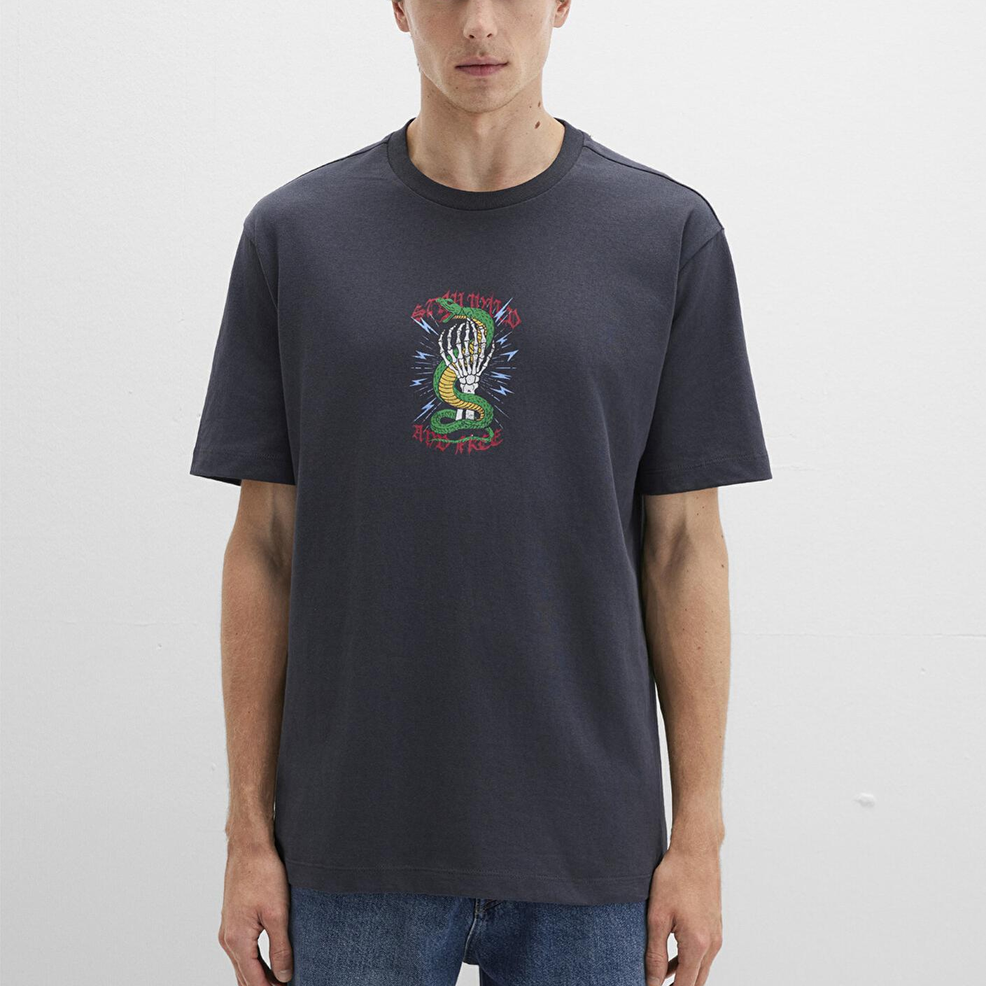 Mavi Sırt Baskılı Antrasit Tişört Loose Fit / Bol Rahat Kesim 0612929-80106