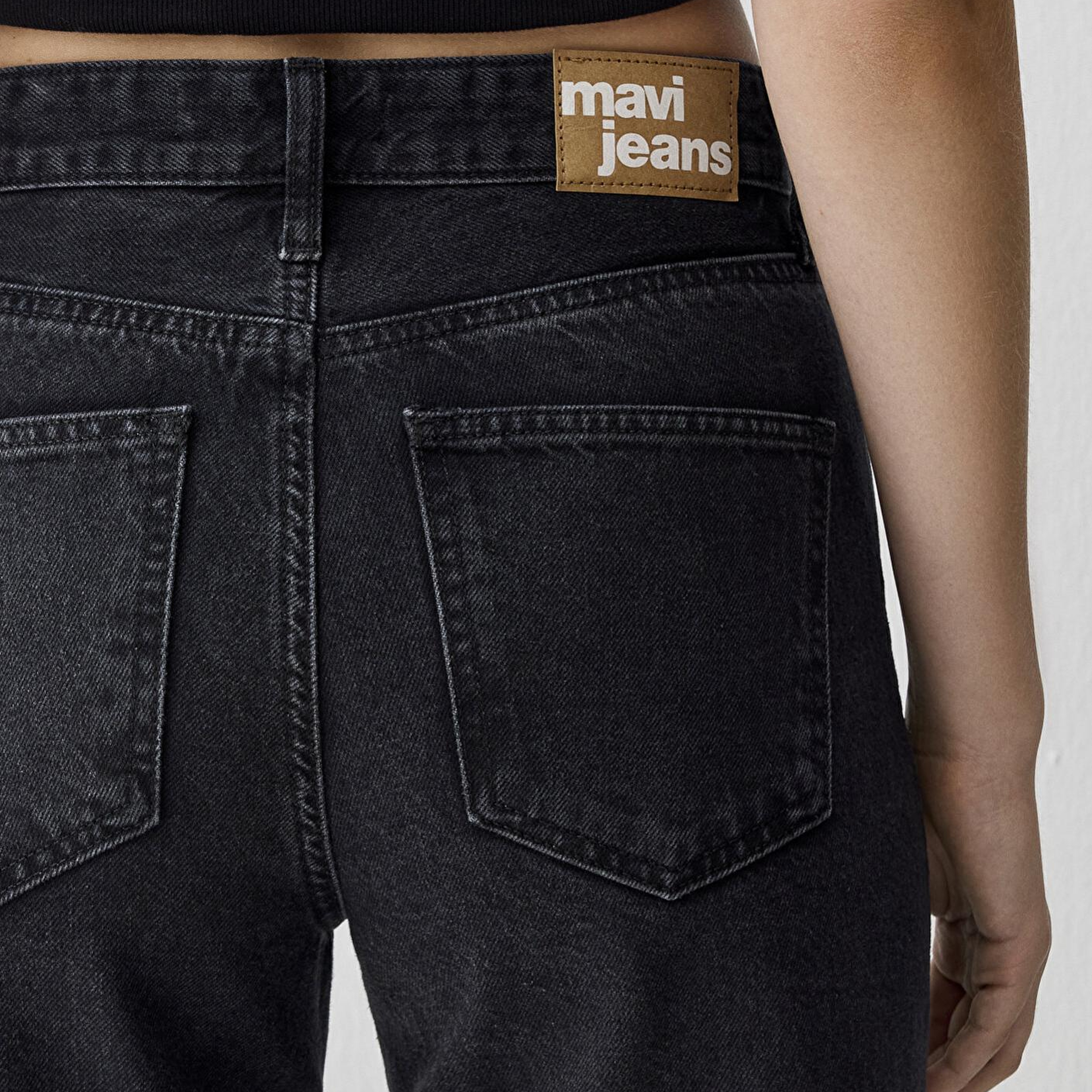 Mavi Lovely Mavi Jeans Extra Koyu Gri Smoke Jean Pantolon 1012645-90497