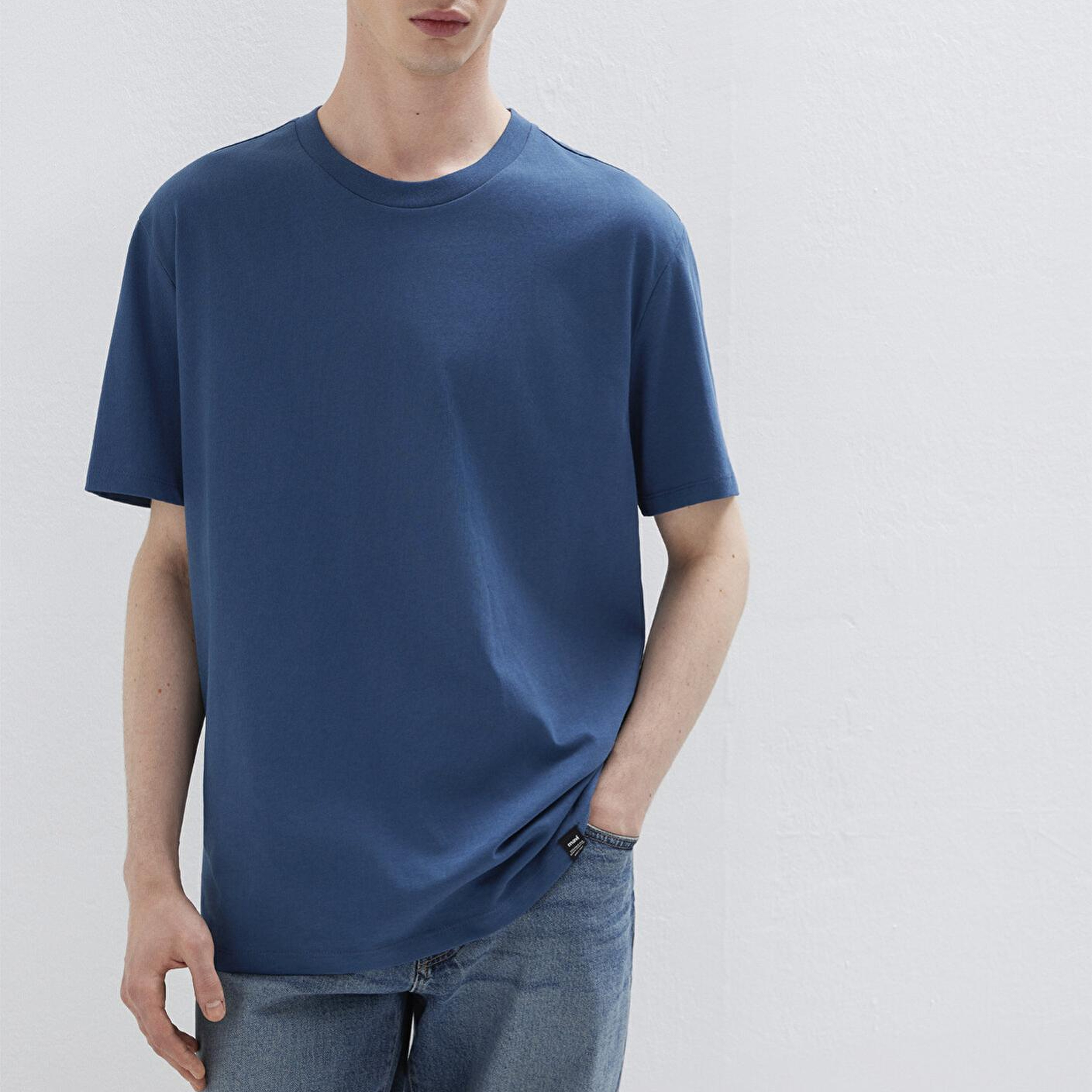 Mavi Etiket Detaylı Mavi Basic Tişört Loose Fit / Bol Rahat Kesim 0611824-90609