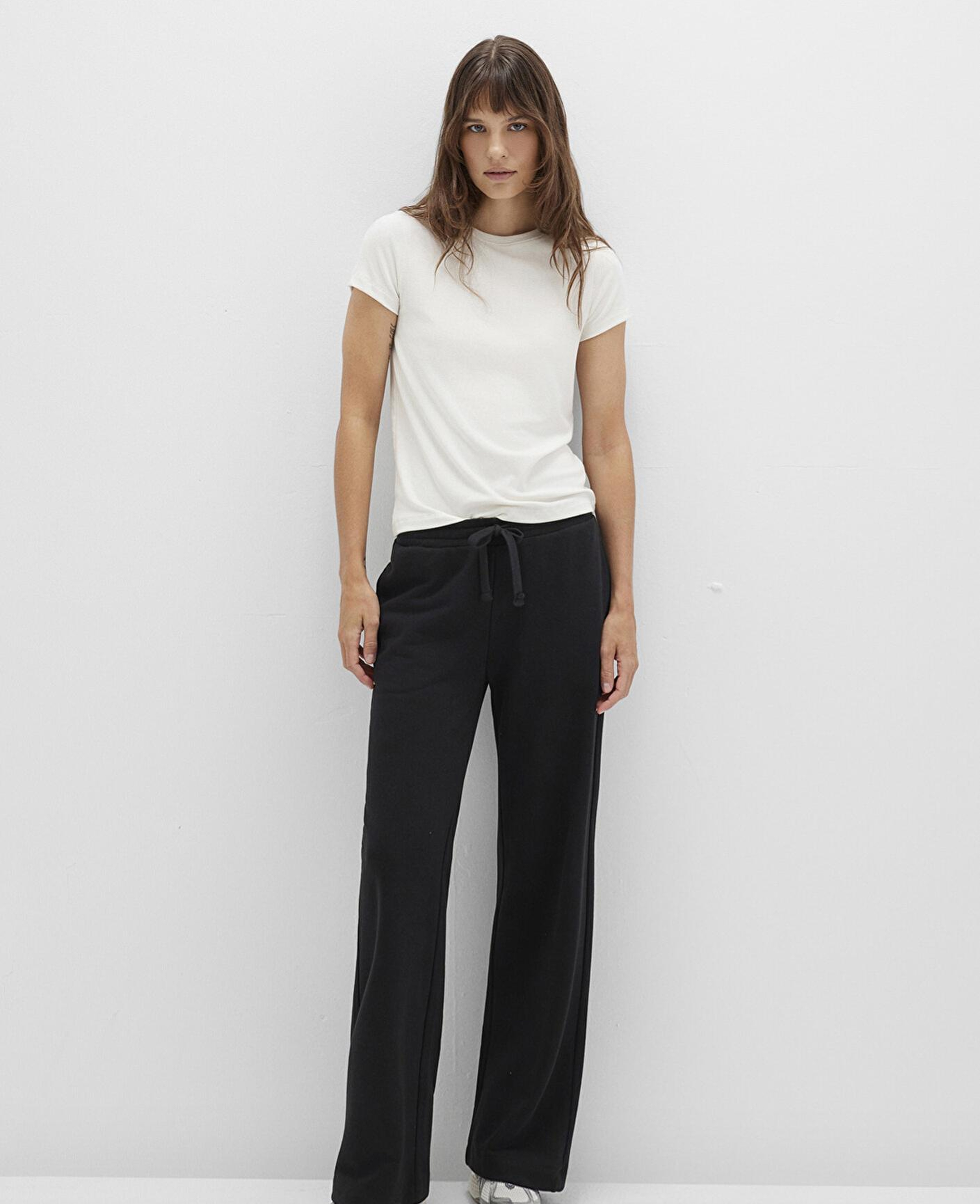 Mavi Geniş Paça Siyah Basic Eşofman Altı 1011057-900