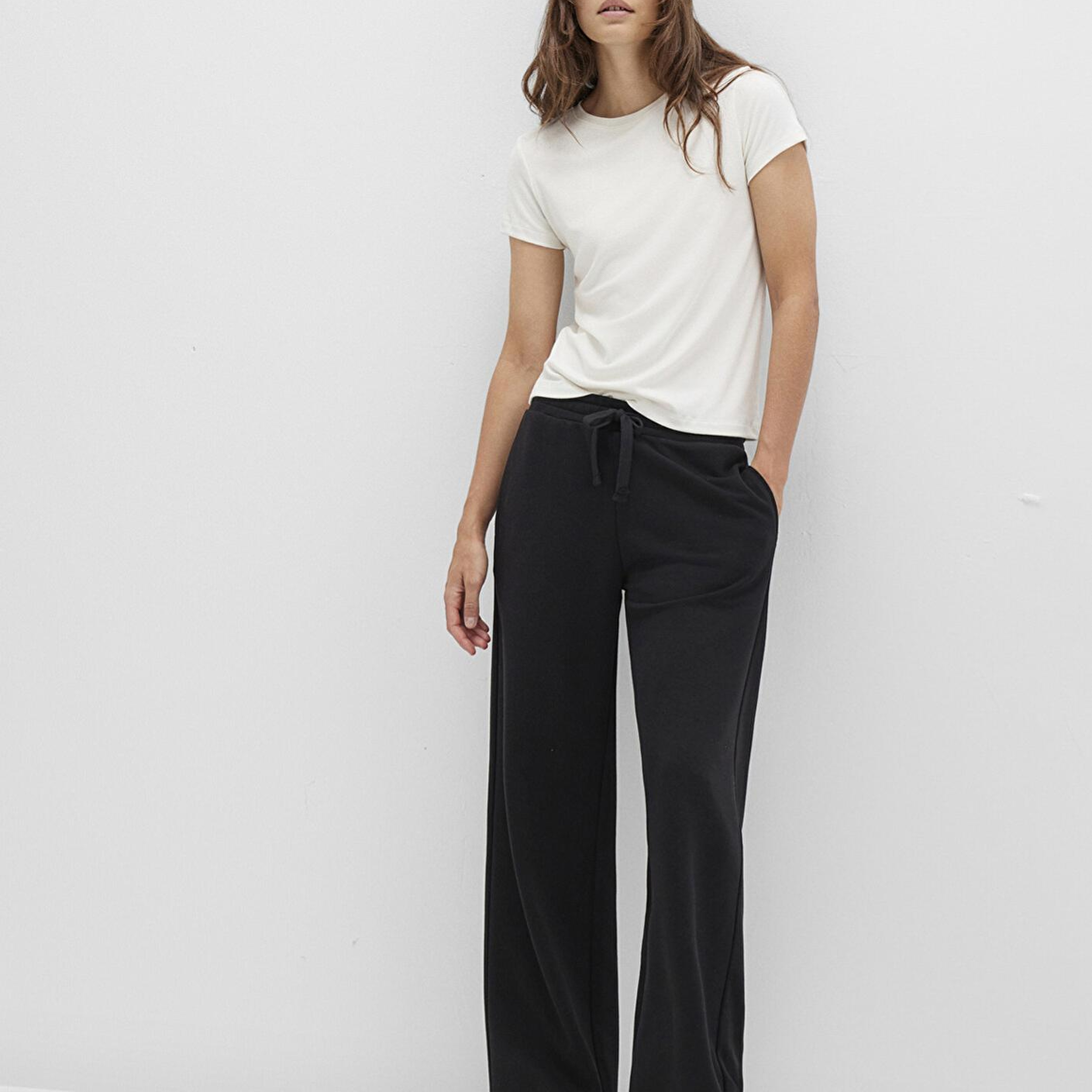 Mavi Geniş Paça Siyah Basic Eşofman Altı 1011057-900