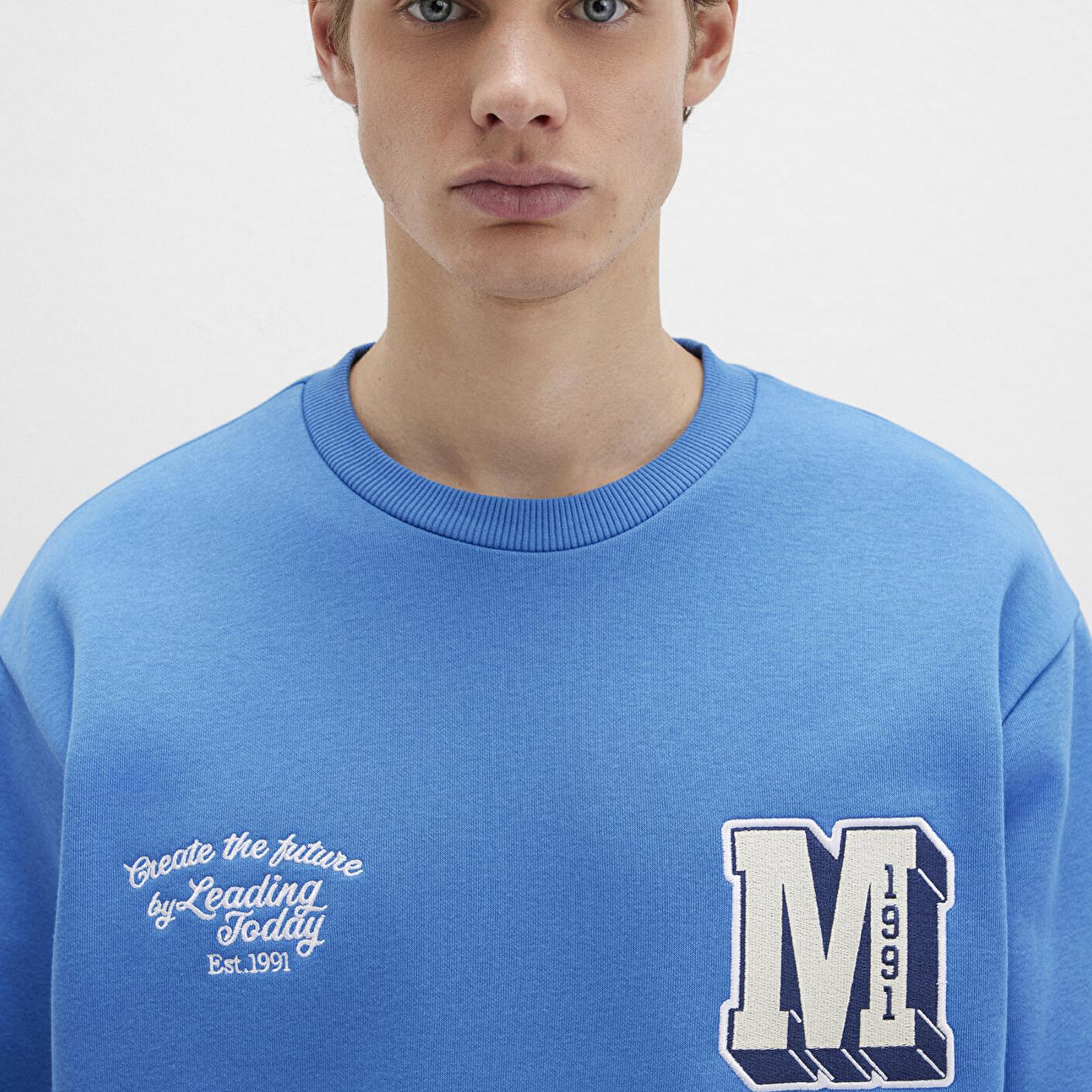 Mavi M Logo Nakış Detaylı Mavi Sweatshirt 0S10492-81330