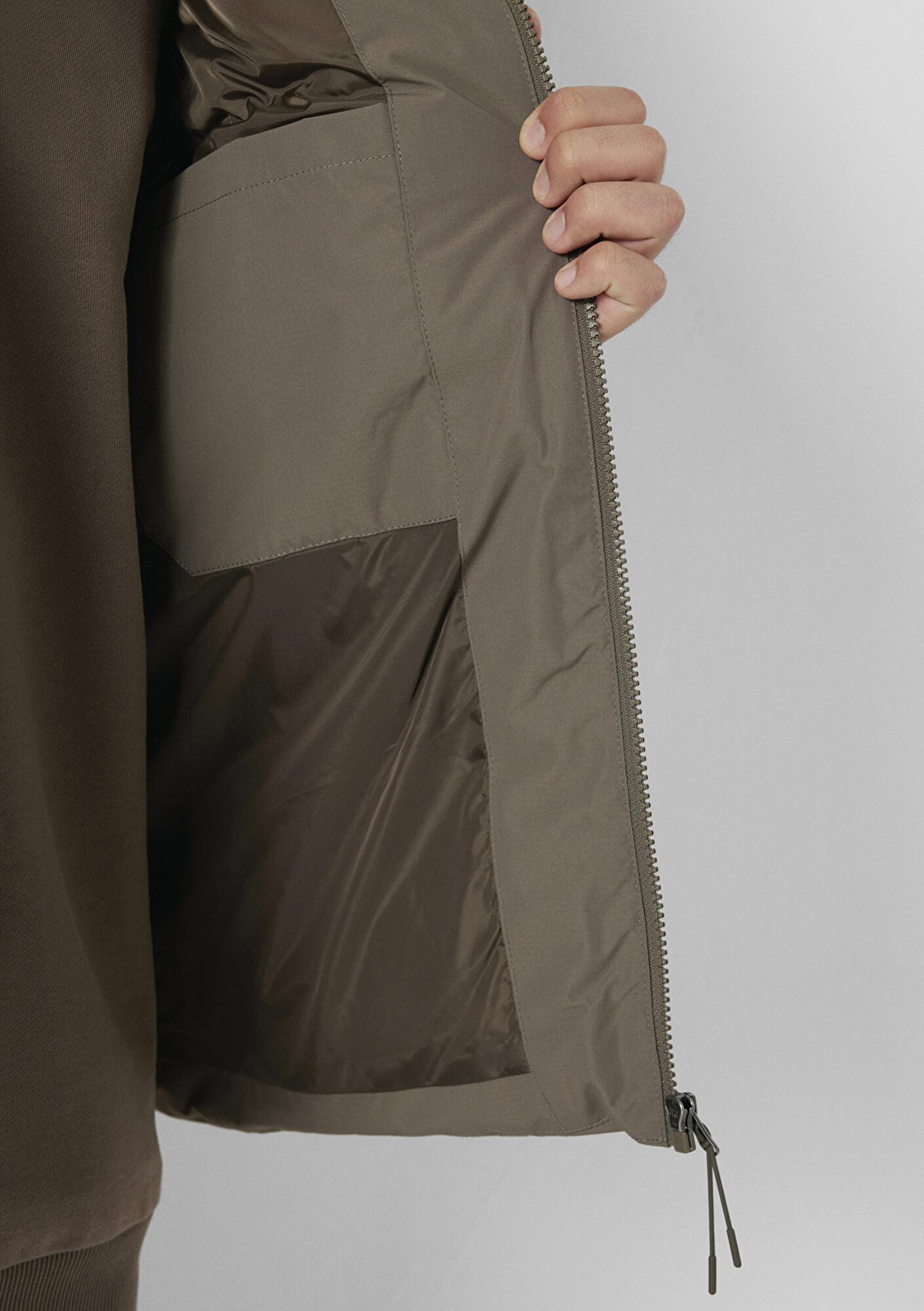 Mavi Kapüşonlu Kahverengi Şişme Yelek Regular Fit / Normal Kesim 0110744-70376