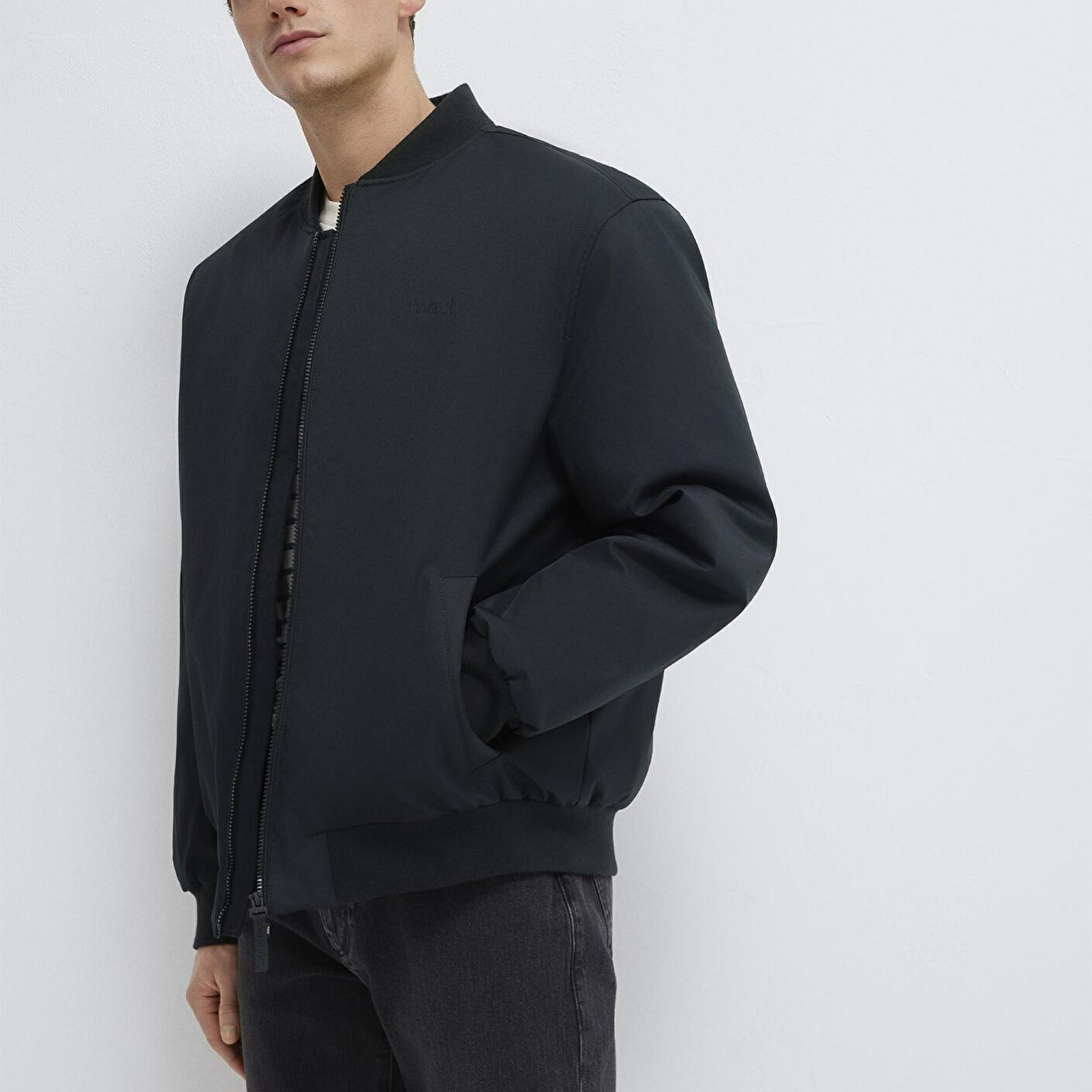 Mavi Mavi Logo Nakışlı Siyah Ceket 0110774-71379